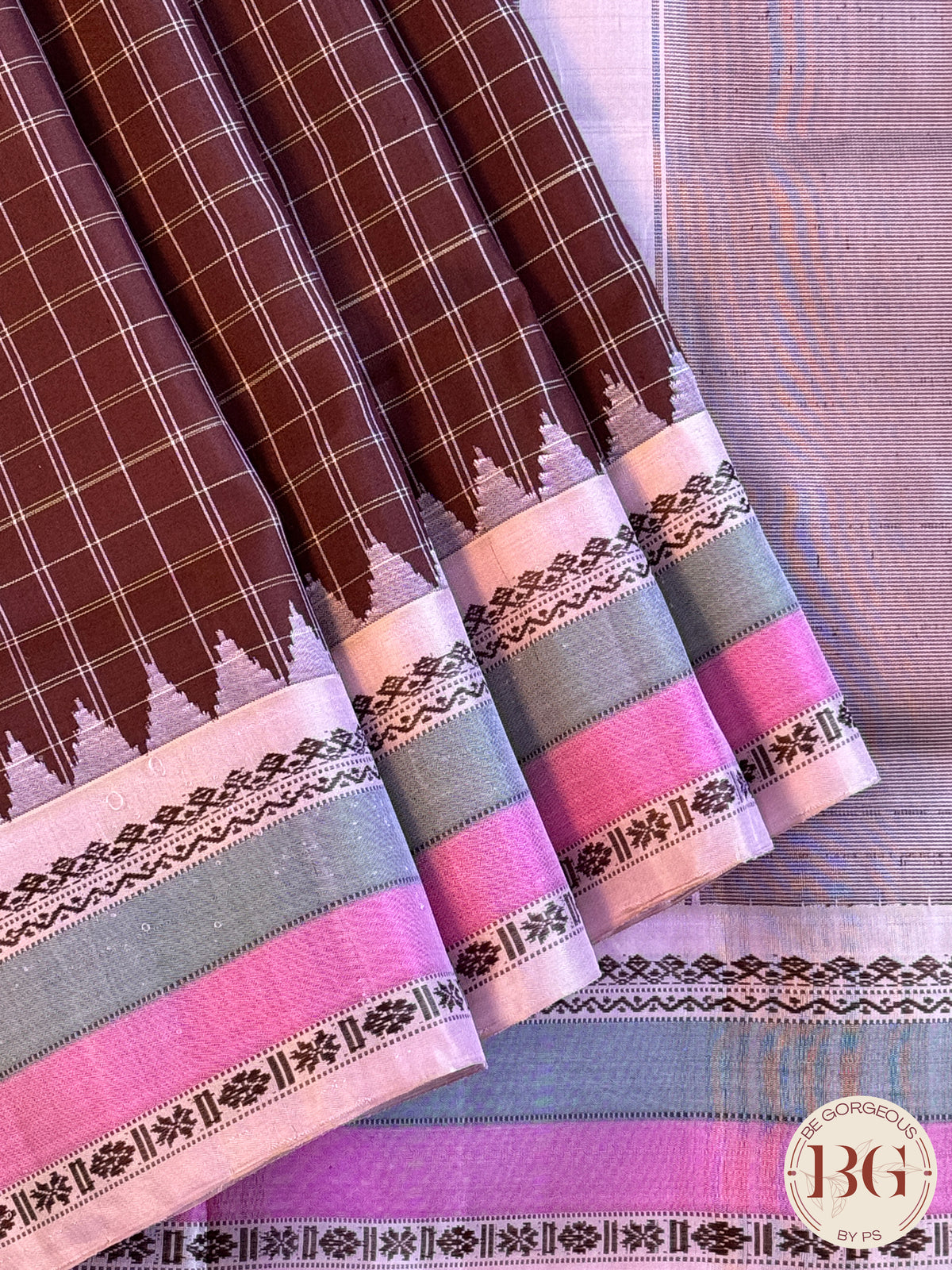 Gadwal handloom pure silk saree - Maroon checker with pink grey pallu and border