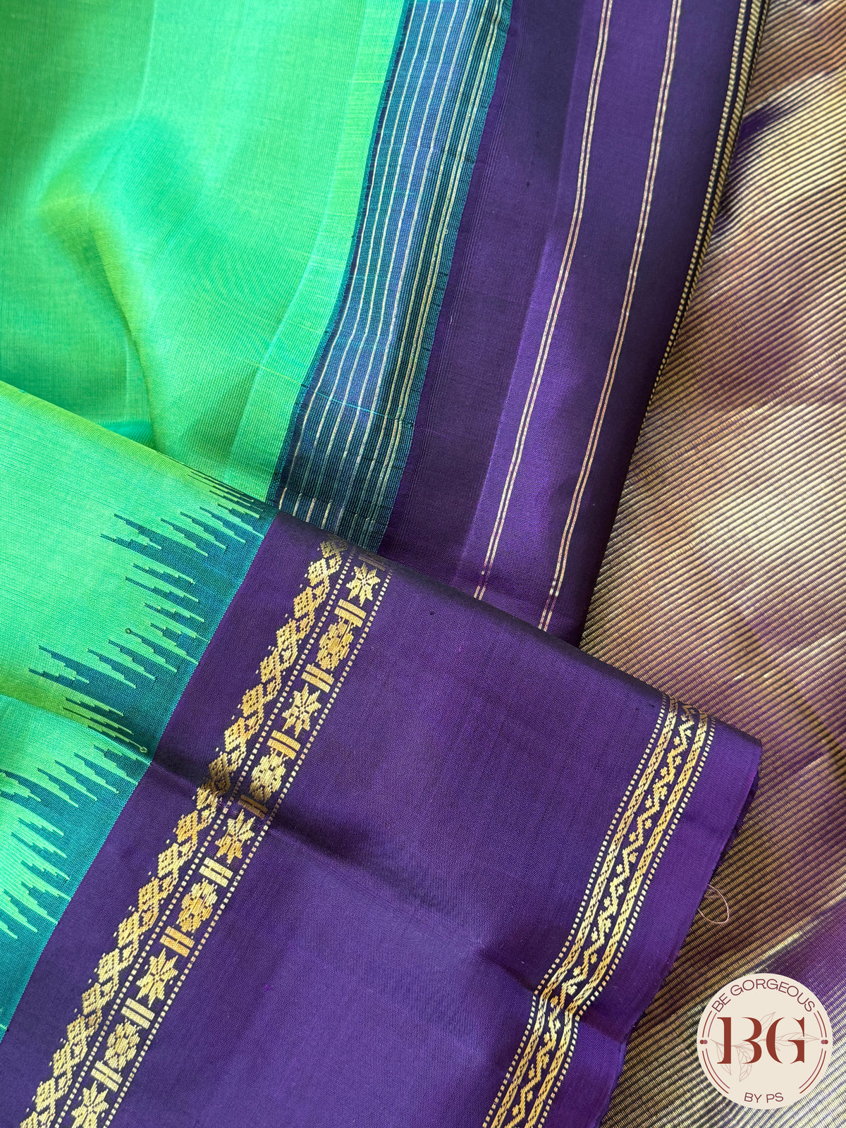 Gadwal handloom pure silk saree - Green Purple