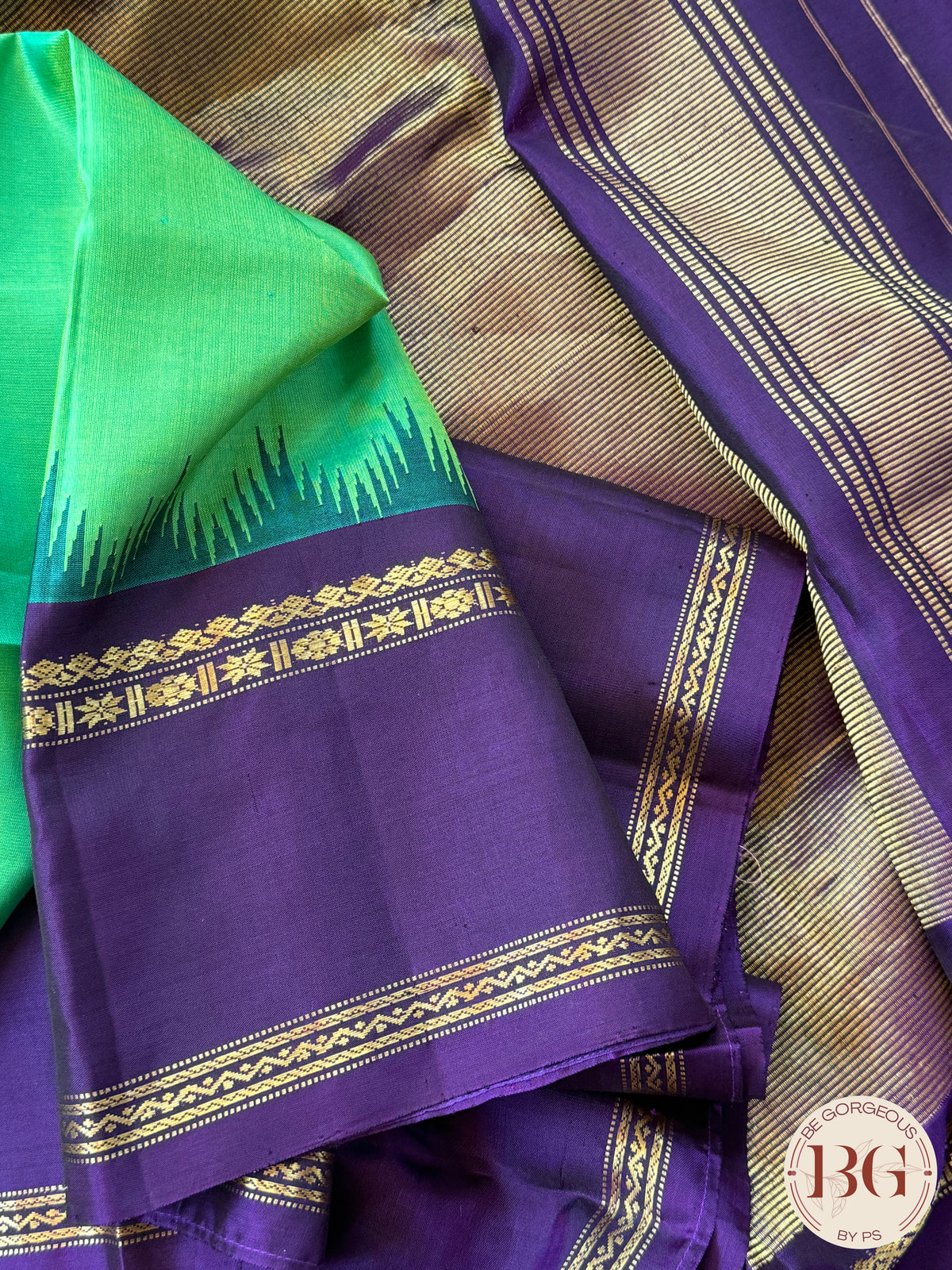 Gadwal handloom pure silk saree - Green Purple