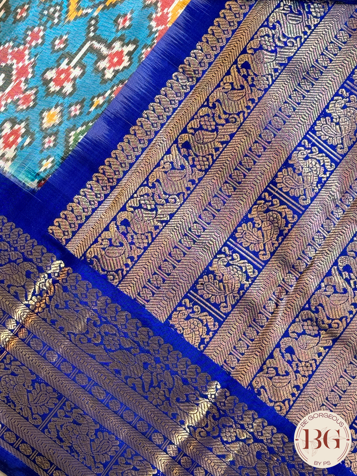 Pochumpally Ikkat Pure silk handloom saree with kanchi border and pallu - Blue