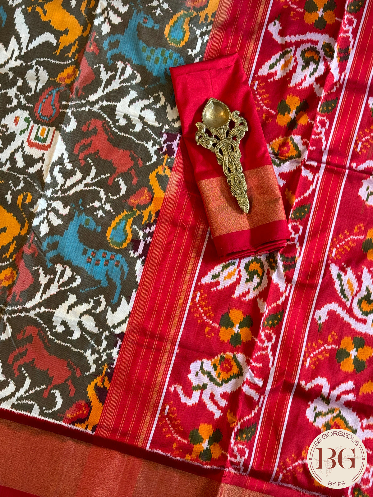 Ikkat Pure silk handloom saree - Black Red