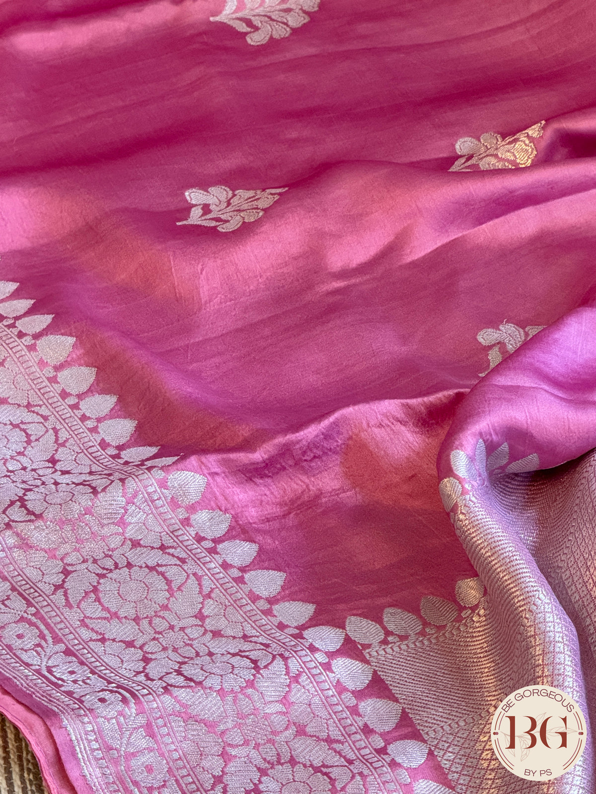 Mushroo banarasi kandhwa weaving pure silk handloom saree - Pink