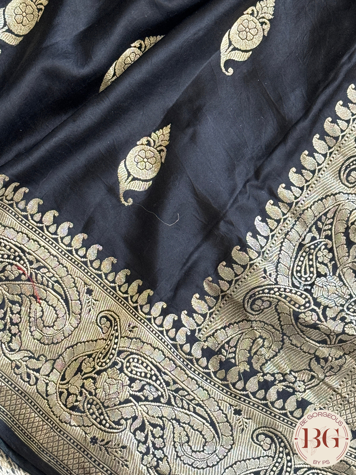 Mushroo banarasi kandhwa weaving pure silk handloom saree - Black