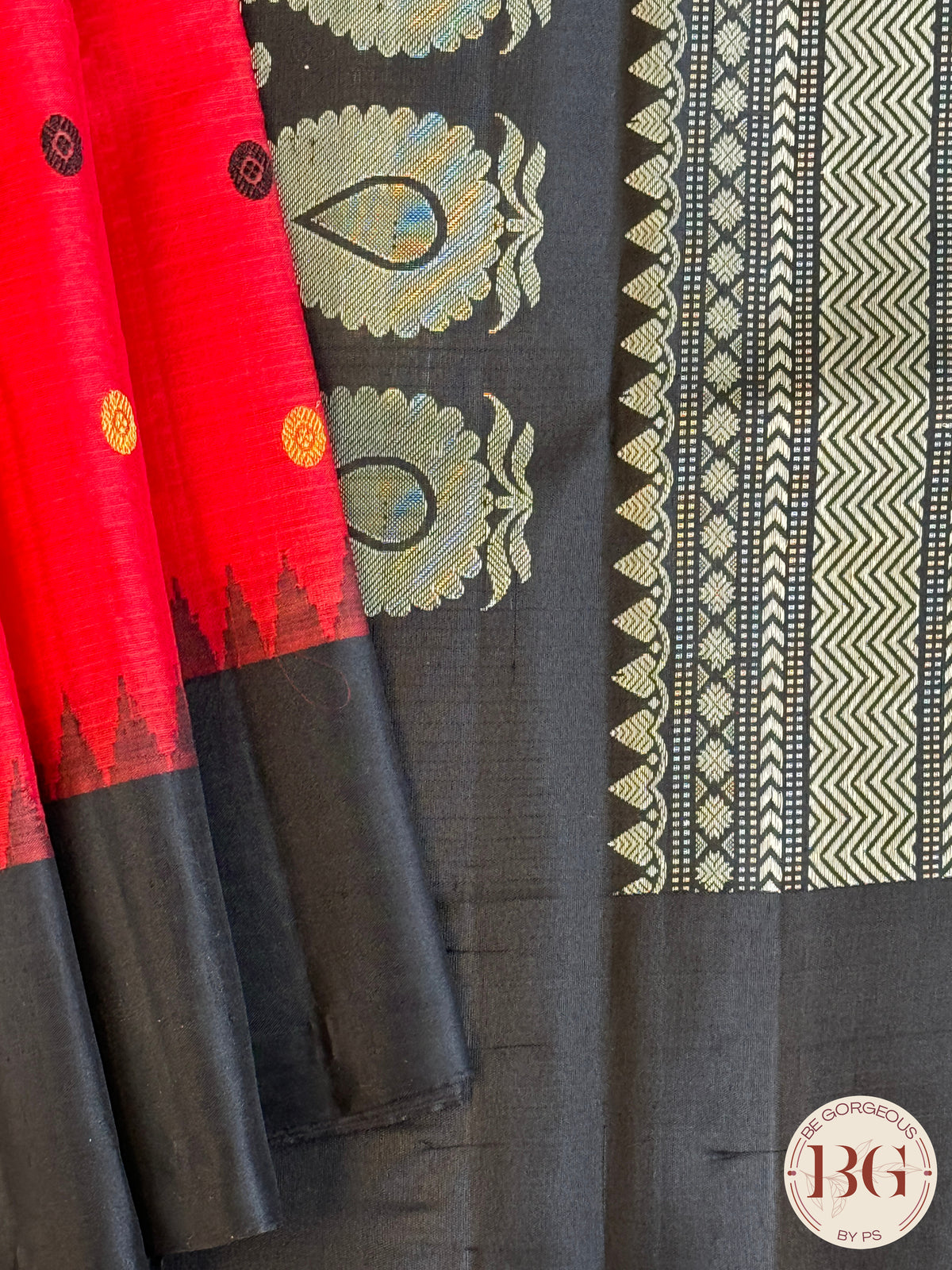 Gadwal handloom pure tussar silk saree - red black