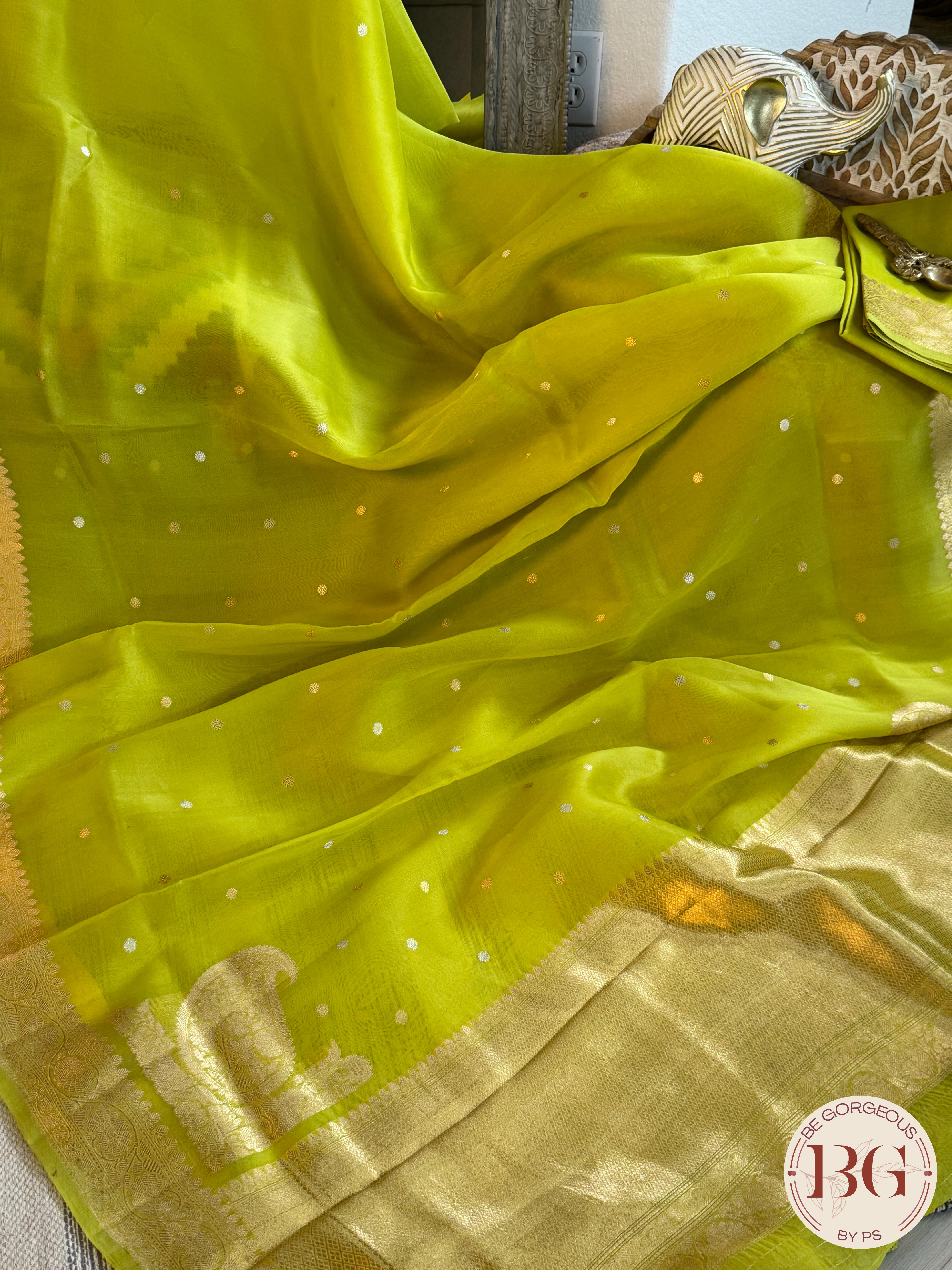 Banarasi Handloom Kora Organza Silk Saree - Silk mark certfied - Green