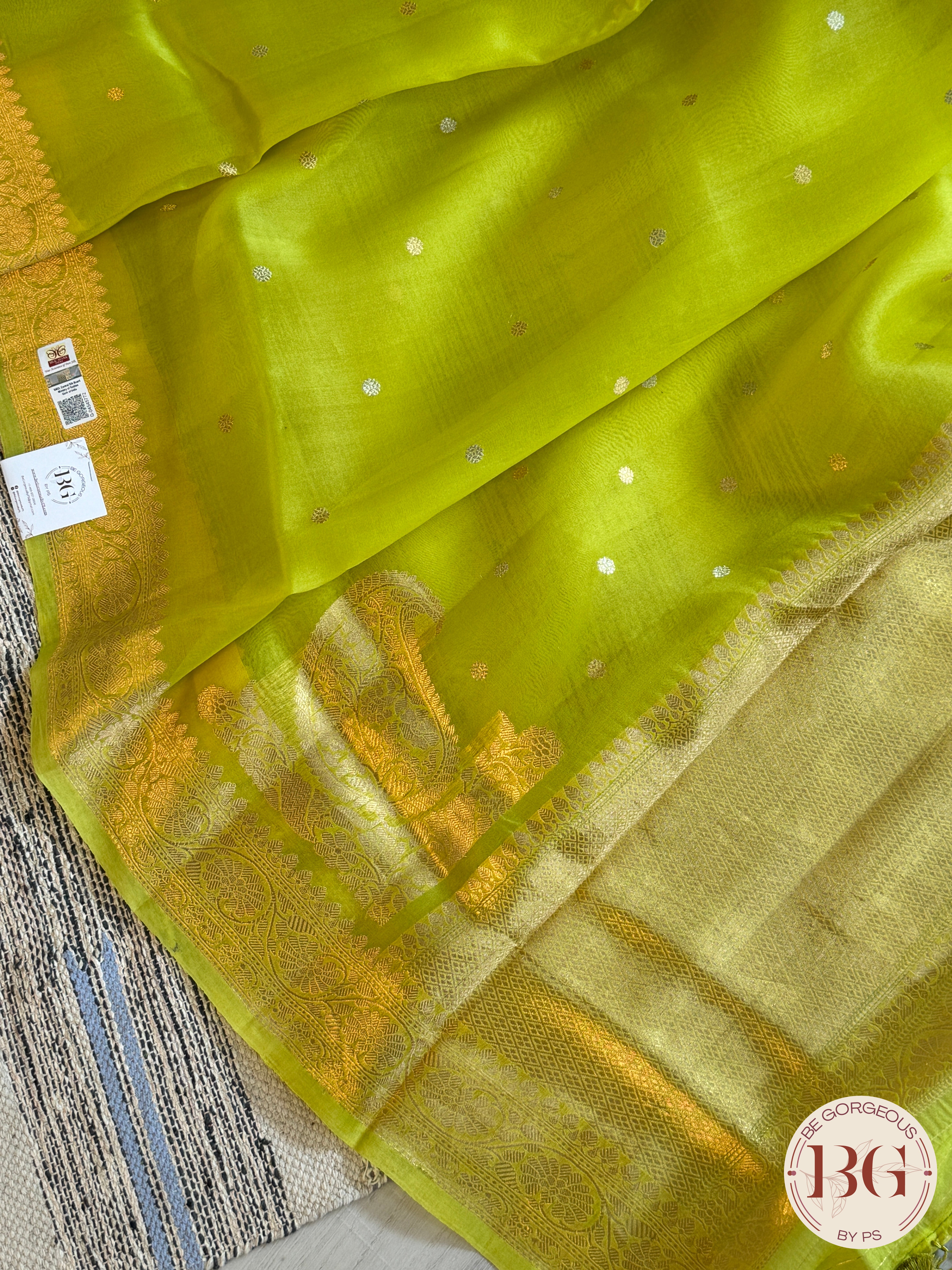 Banarasi Handloom Kora Organza Silk Saree - Silk mark certfied - Green