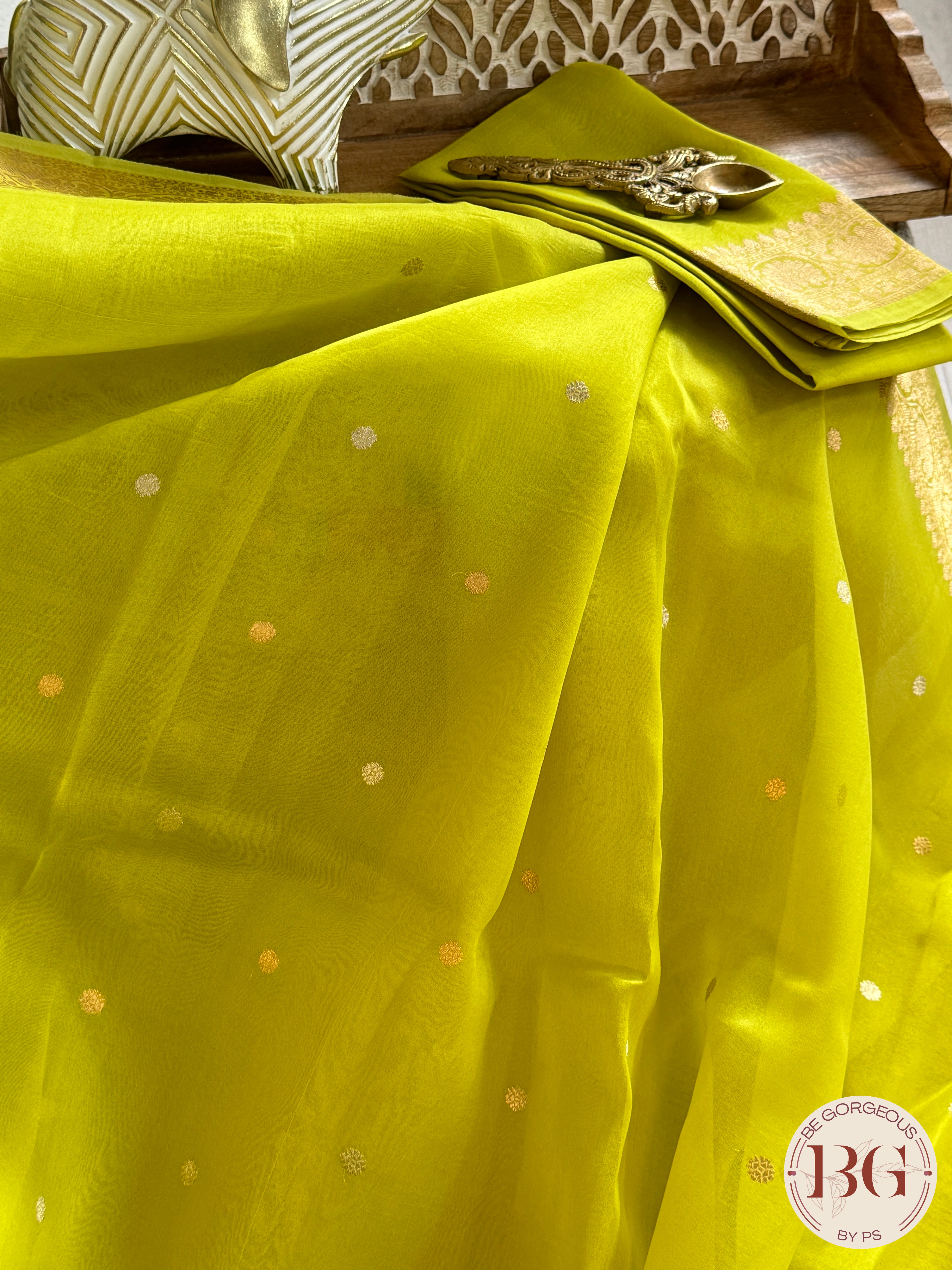 Banarasi Handloom Kora Organza Silk Saree - Silk mark certfied - Green