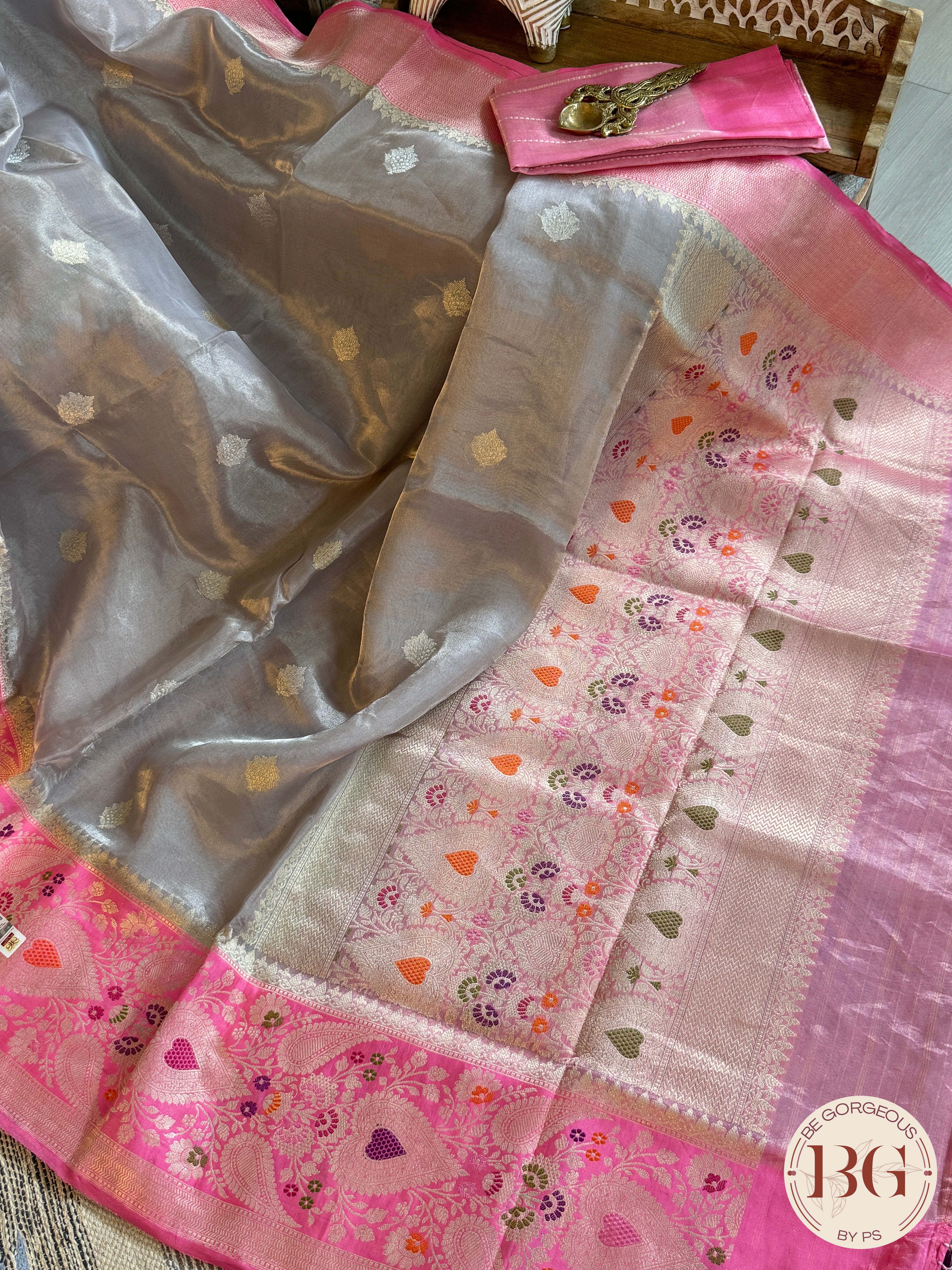 Banarasi Tissue silk mark certified saree with lace - Grey pink