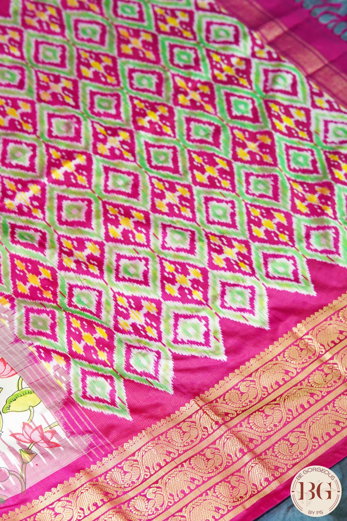 Ikkat Pure silk handloom saree with kalamkari - Off White and Pink