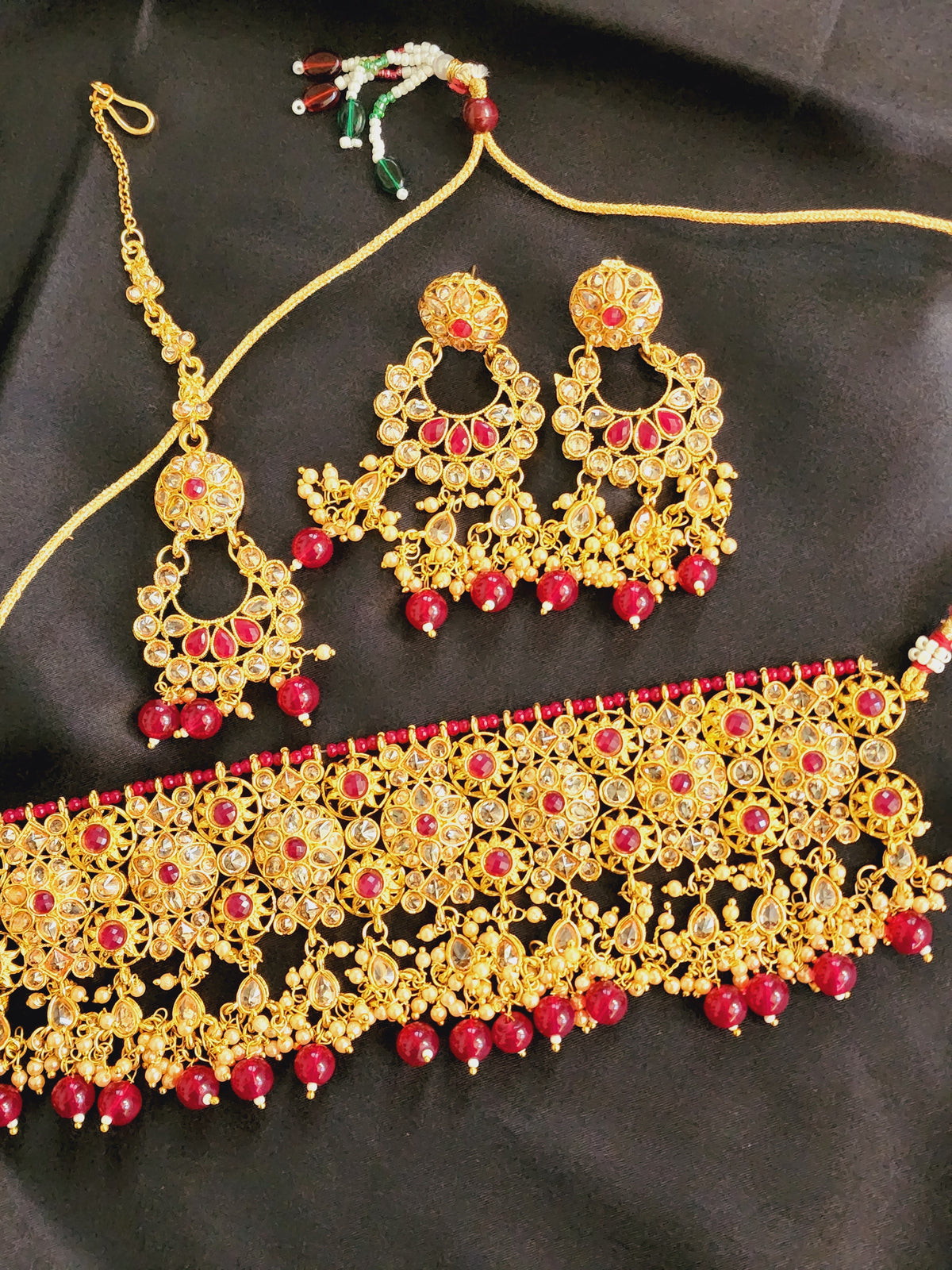 Kundan Choker Necklace Set with maangtika Red