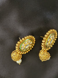 Gold plated Chokar set with earrings