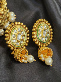 Gold plated Chokar set with earrings