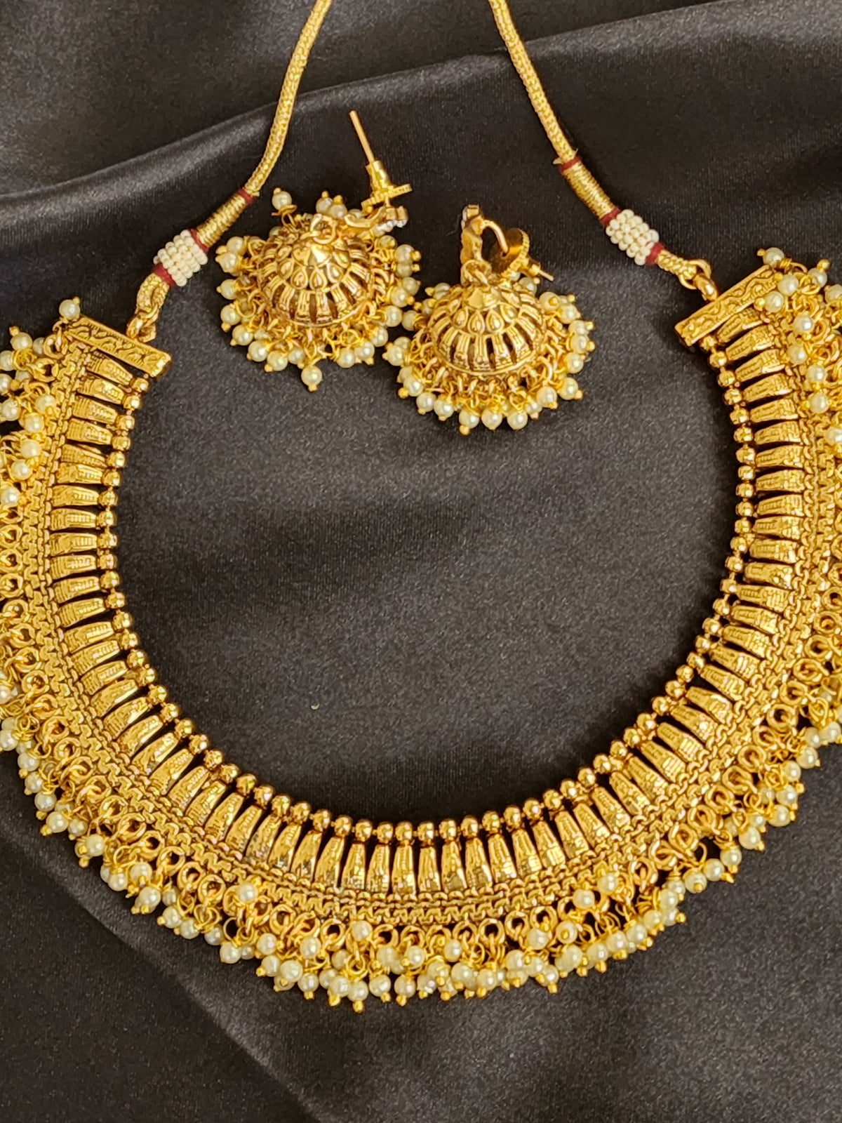 Gold plated set with earrings