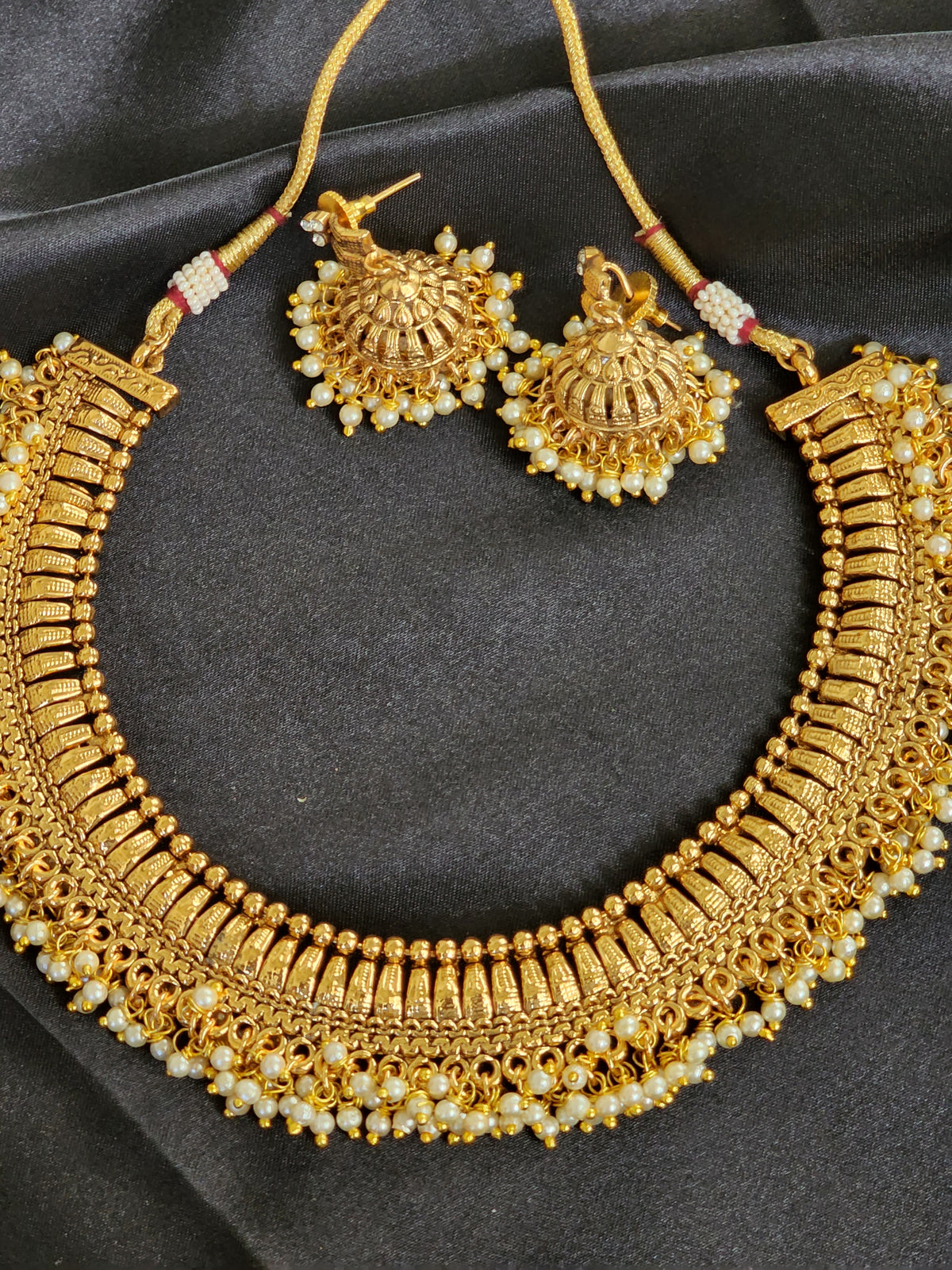 Gold plated set with earrings