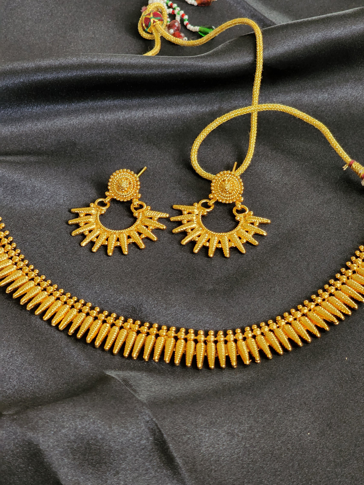 Gold plated set with earrings