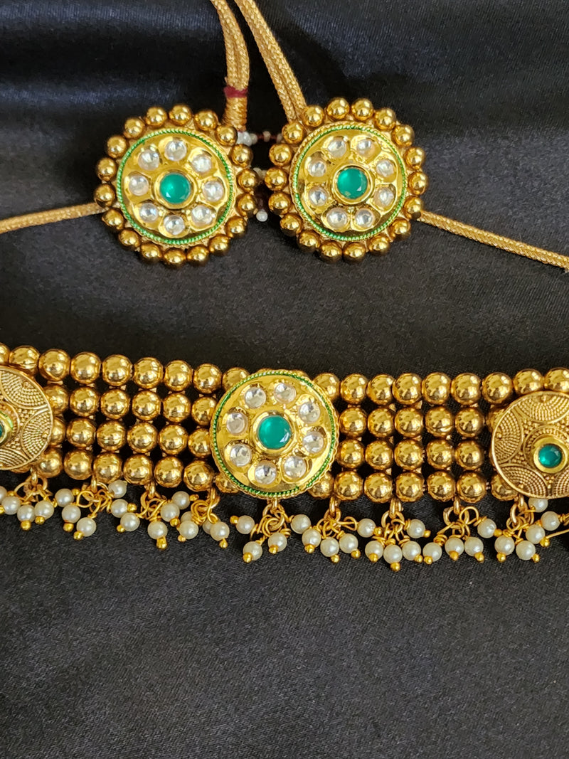 Gold plated Chokar set with earrings - Green