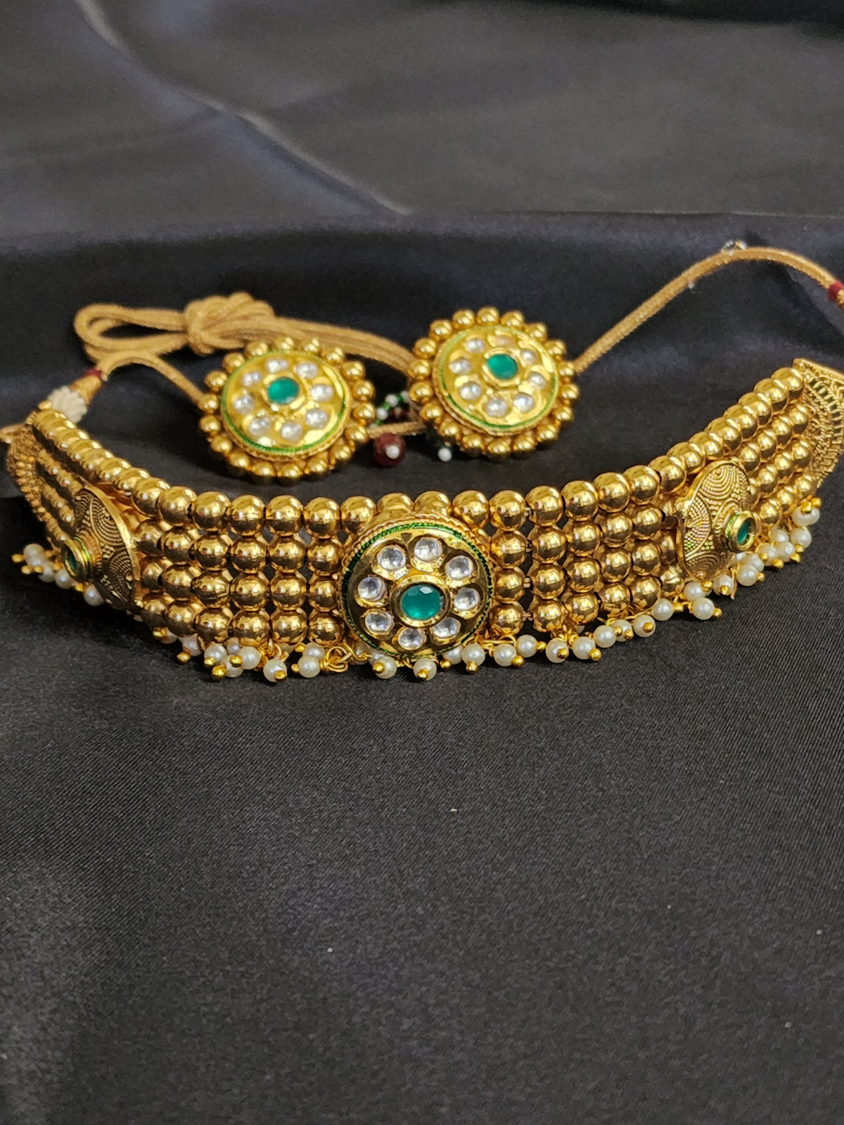 Gold plated Chokar set with earrings - Green