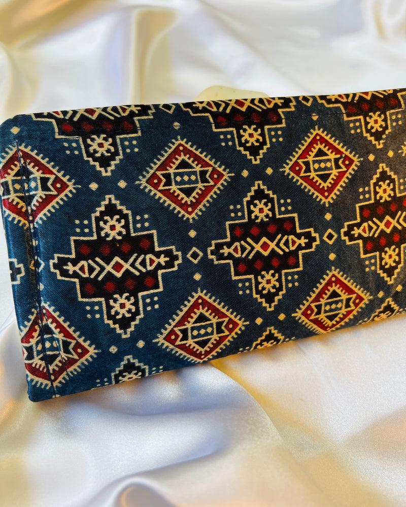 AJRAK PRINTED FABRIC CLUTCH - 5