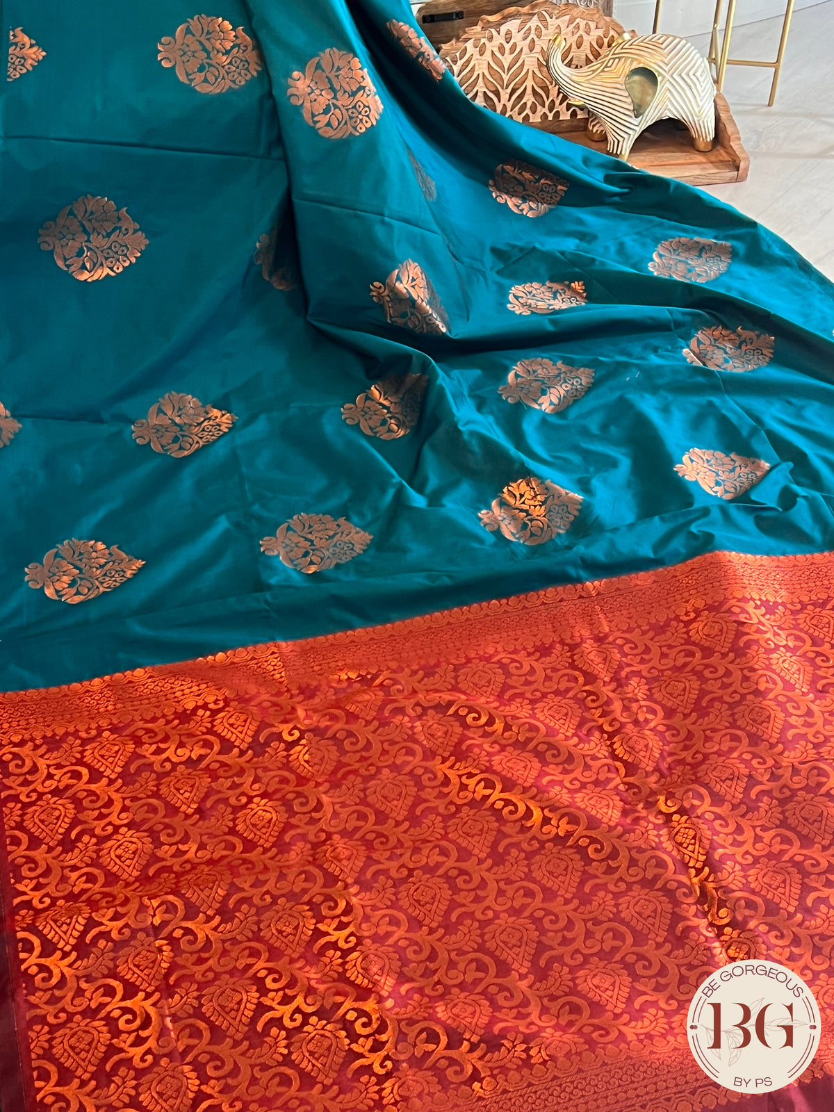 SOFT SILK SAREE PEACOCK GREEN