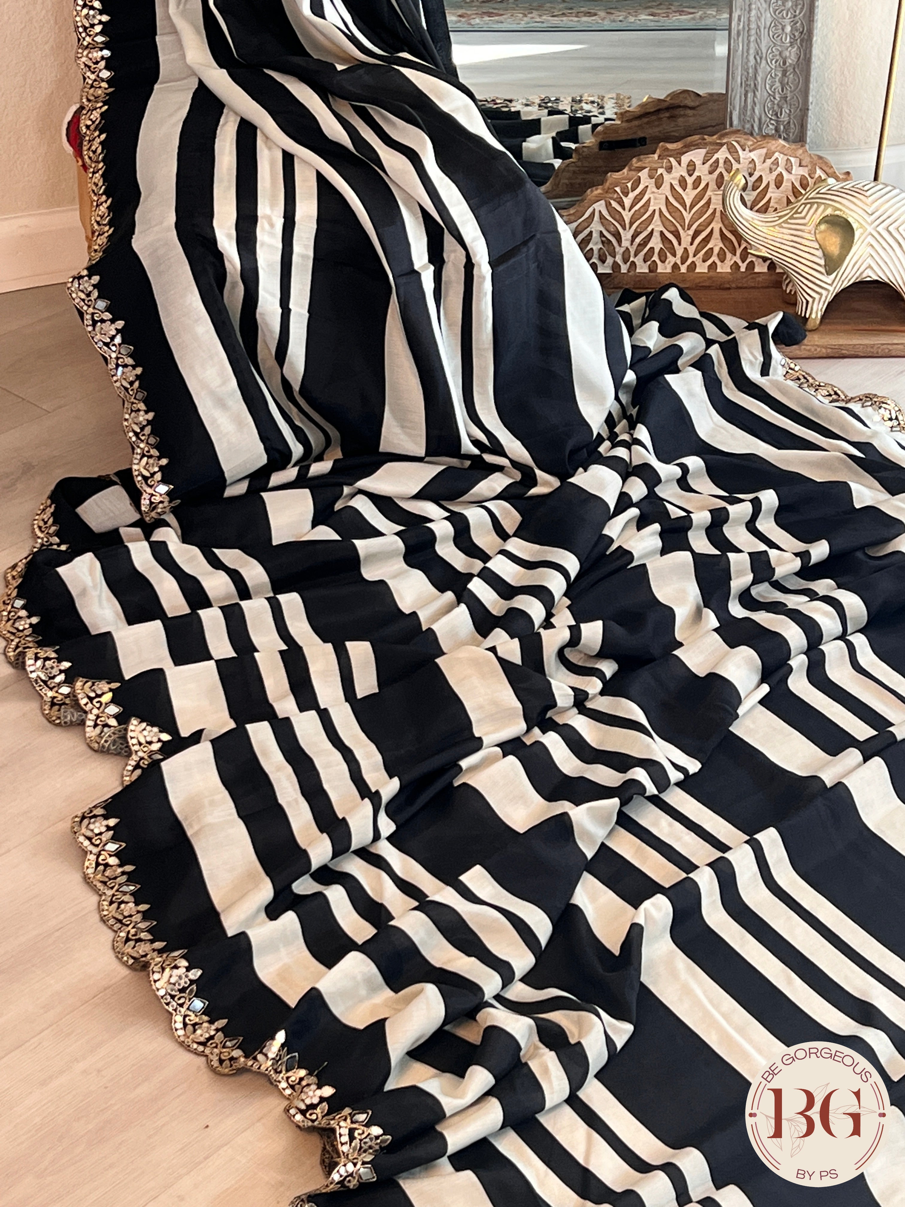 Printed Munga Silk Black Stripes