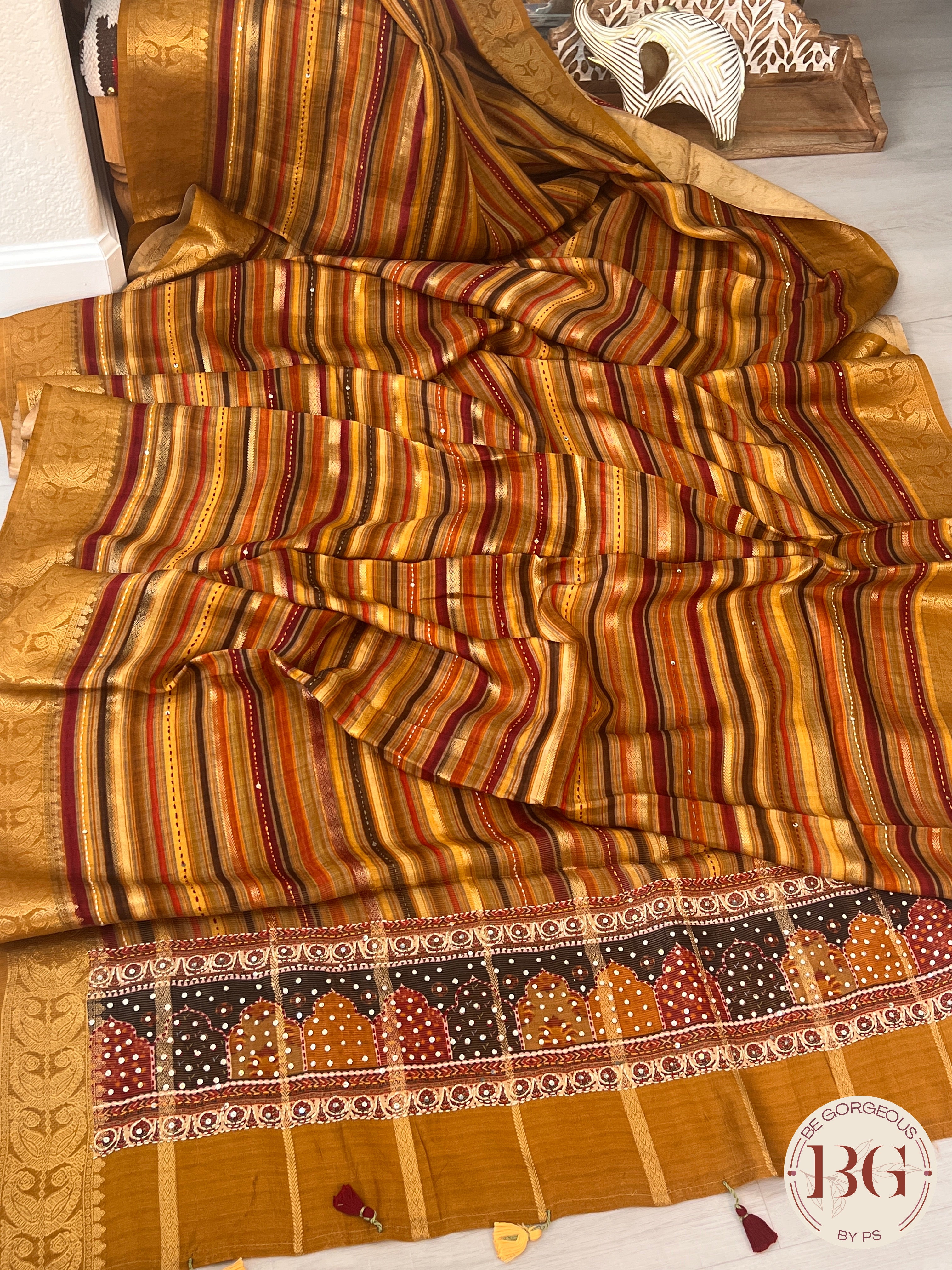 Munga Silk with weaving stripes yellow