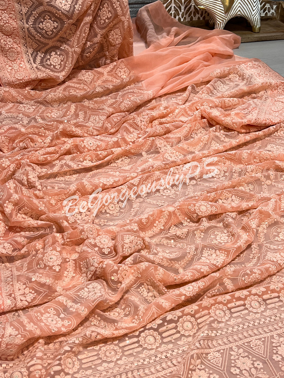 CHIKANKARI FLOWERS PEACH