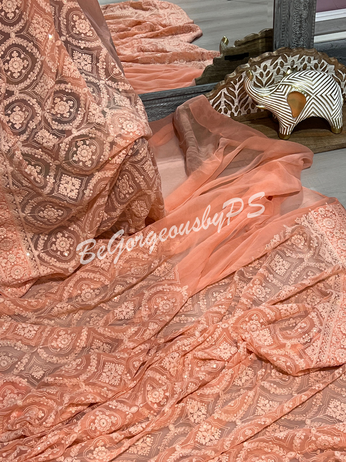 CHIKANKARI FLOWERS PEACH