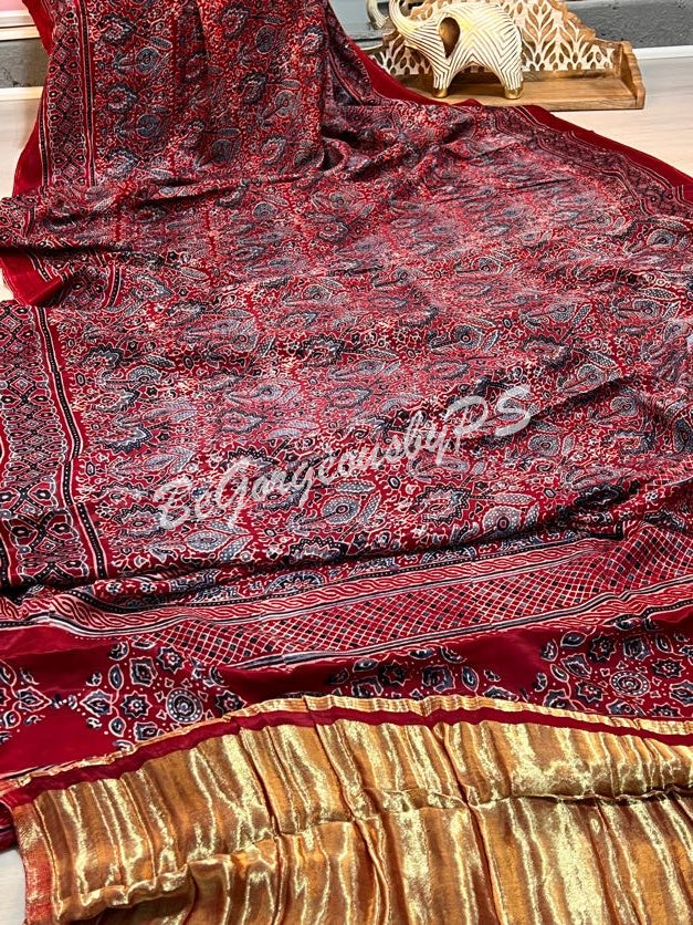 AJRAK MODAL RED