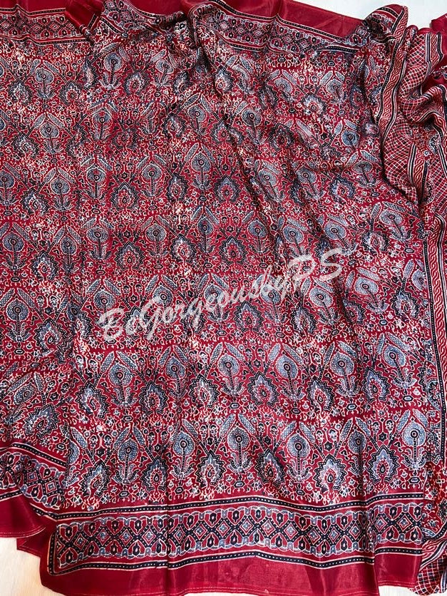 AJRAK MODAL RED