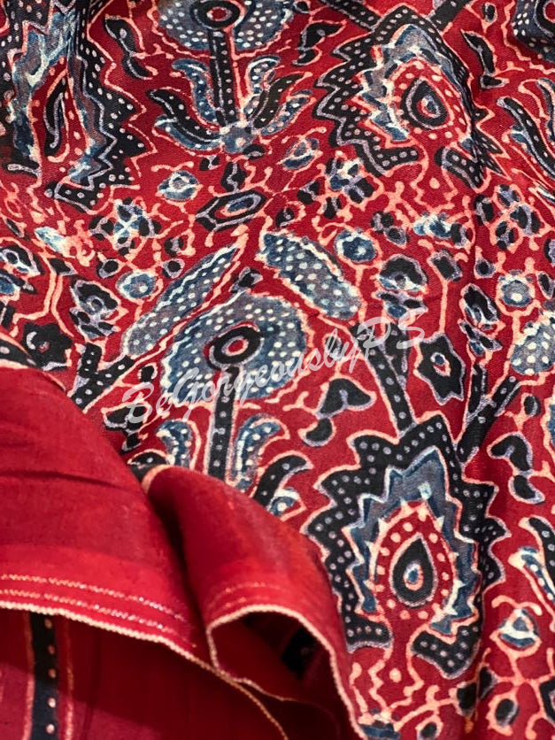 AJRAK MODAL RED