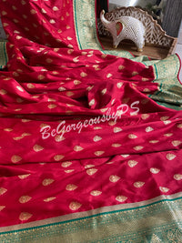 Pattu moonga banarasi saree