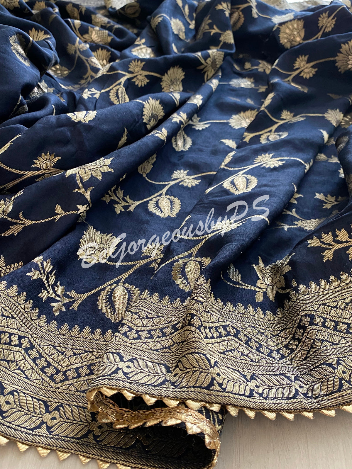 Moonga Banarasi saree with weaving