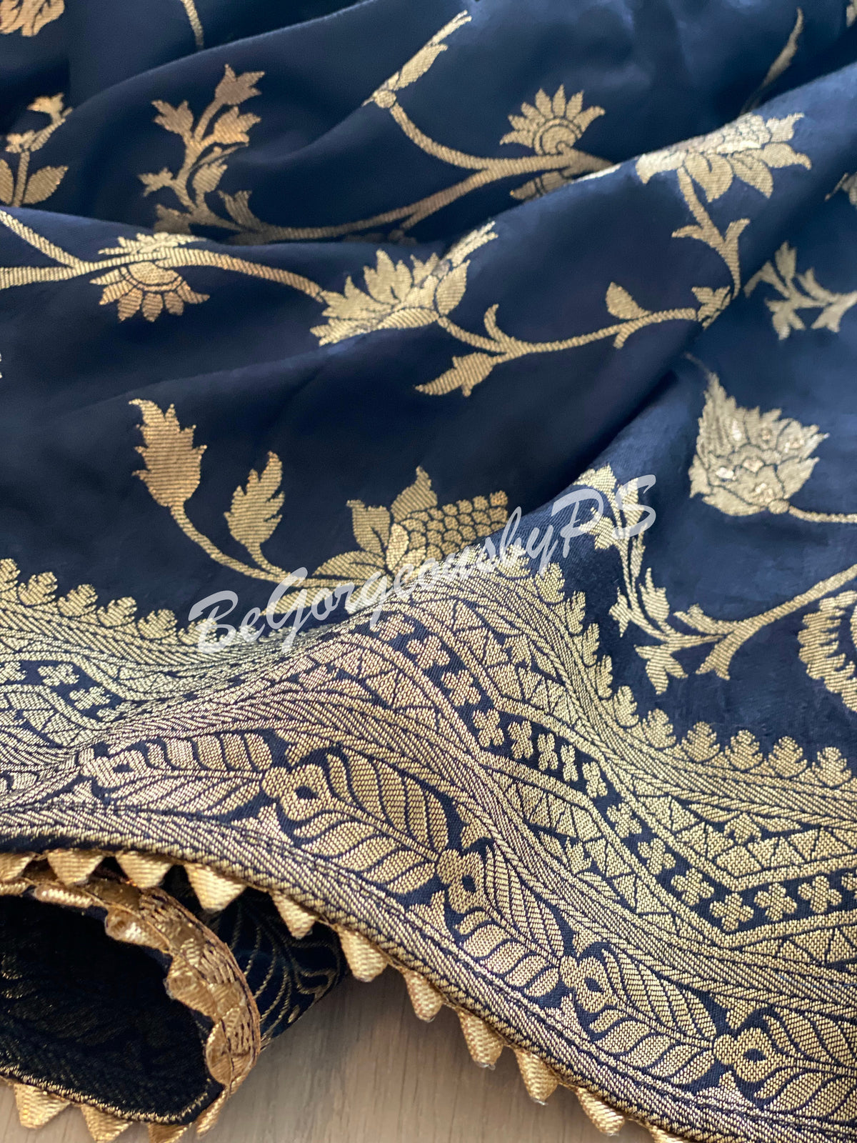 Moonga Banarasi saree with weaving