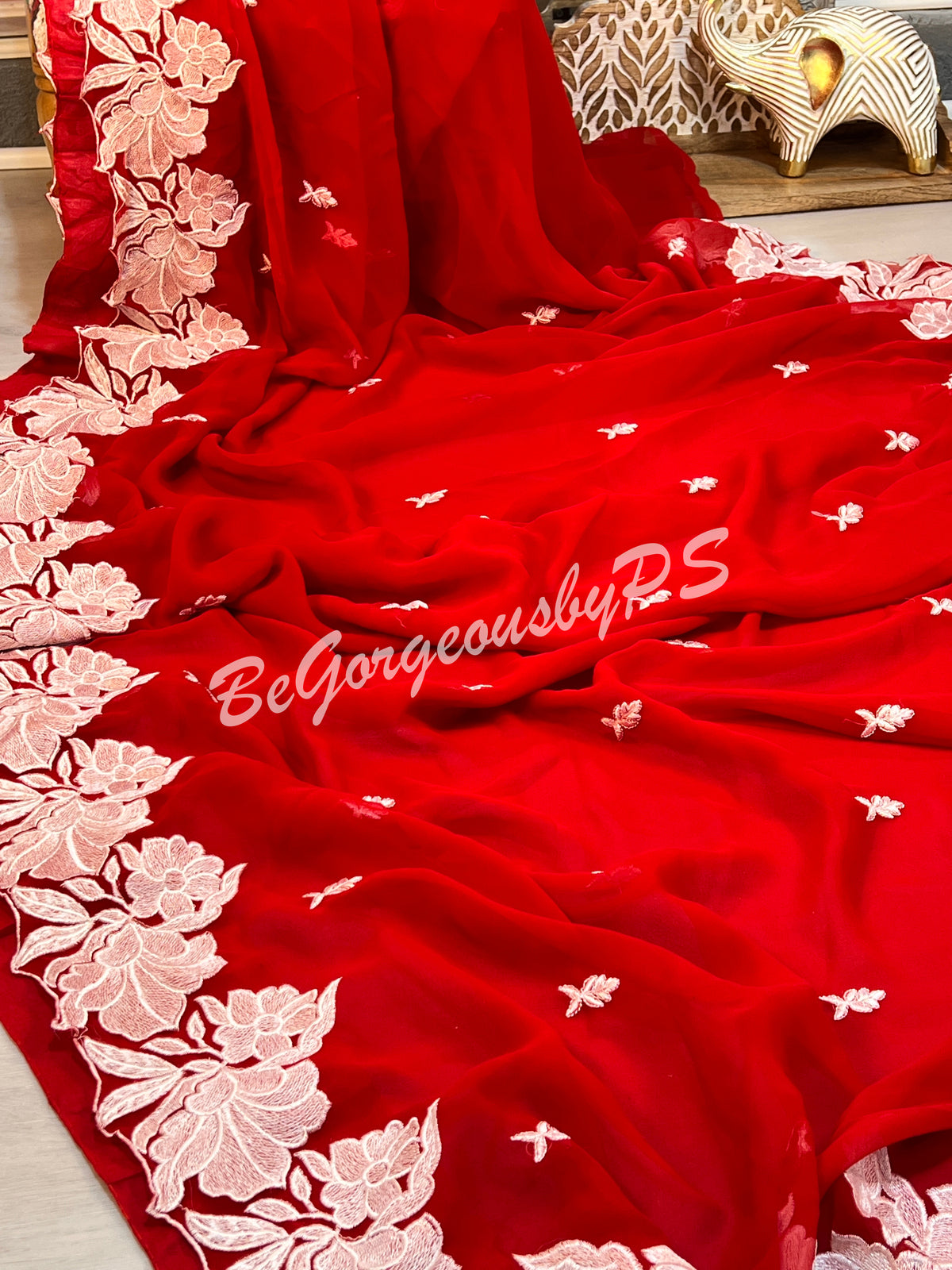 CUTWORK GEORGETTE RED & White