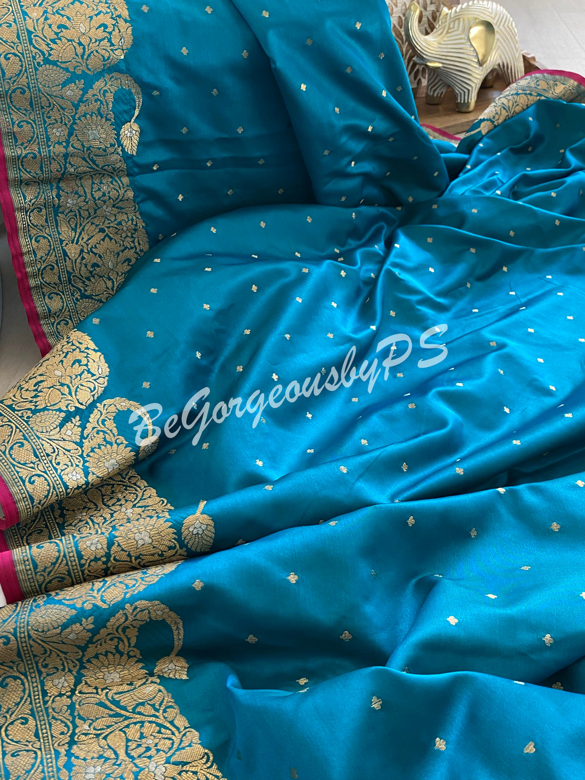 Pattu moonga banarasi saree royal blue