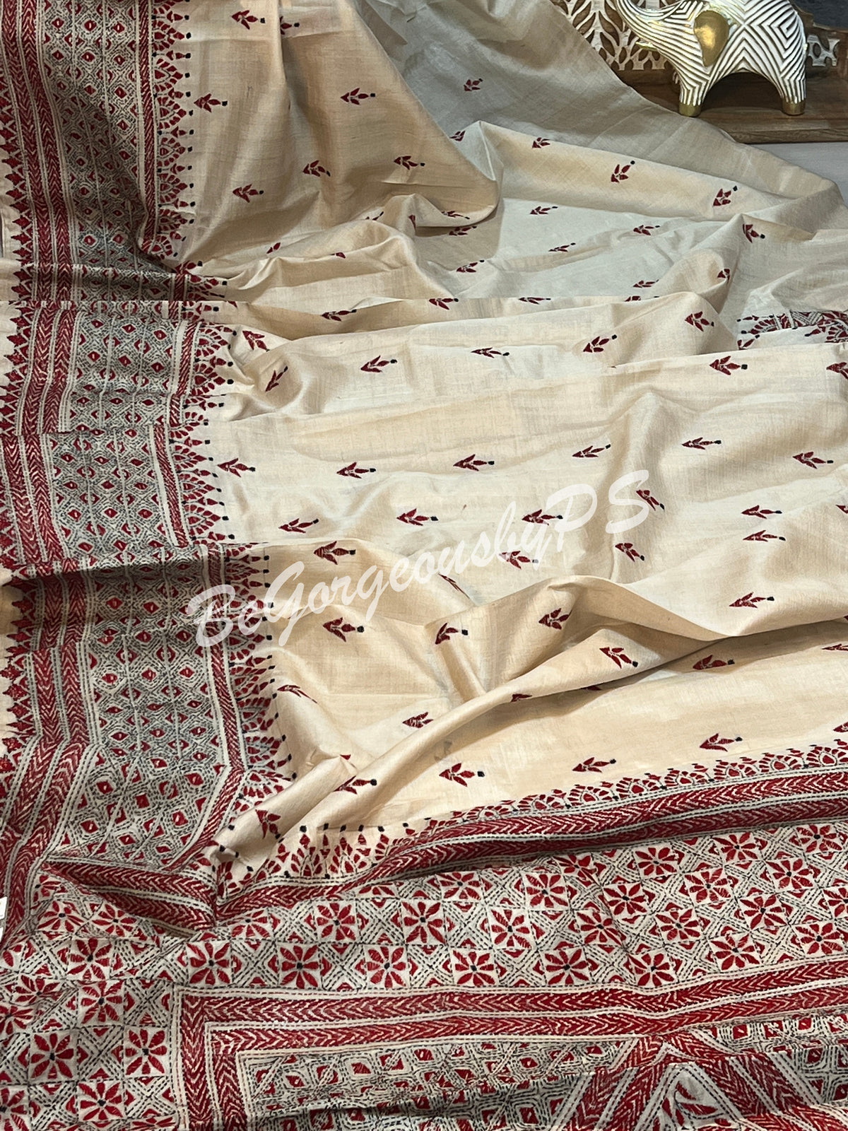 KANTHA TUSSAR BEIGE RED & BLACK SAREE