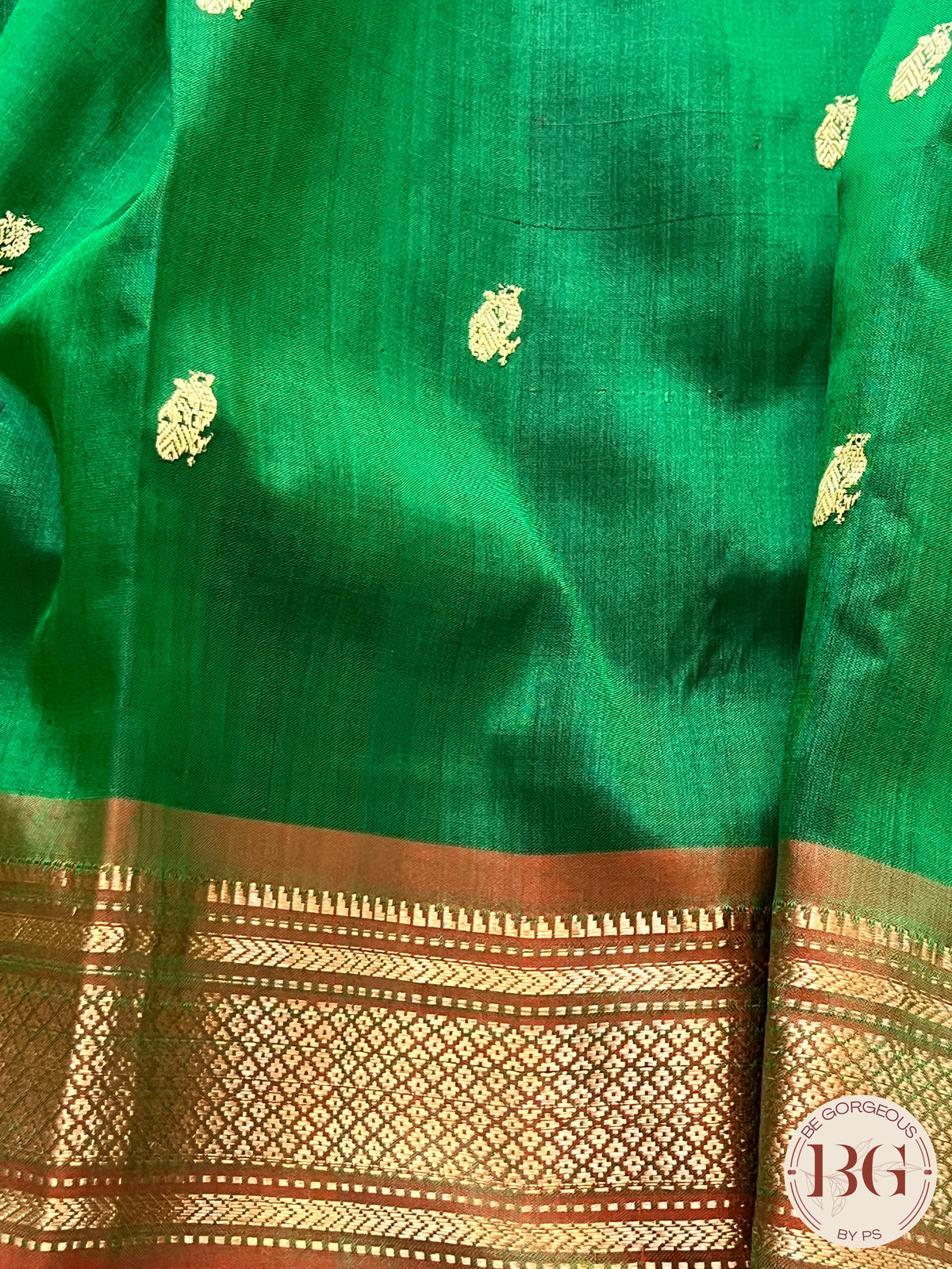 Paithani Kagdi Padar Handloom - Green