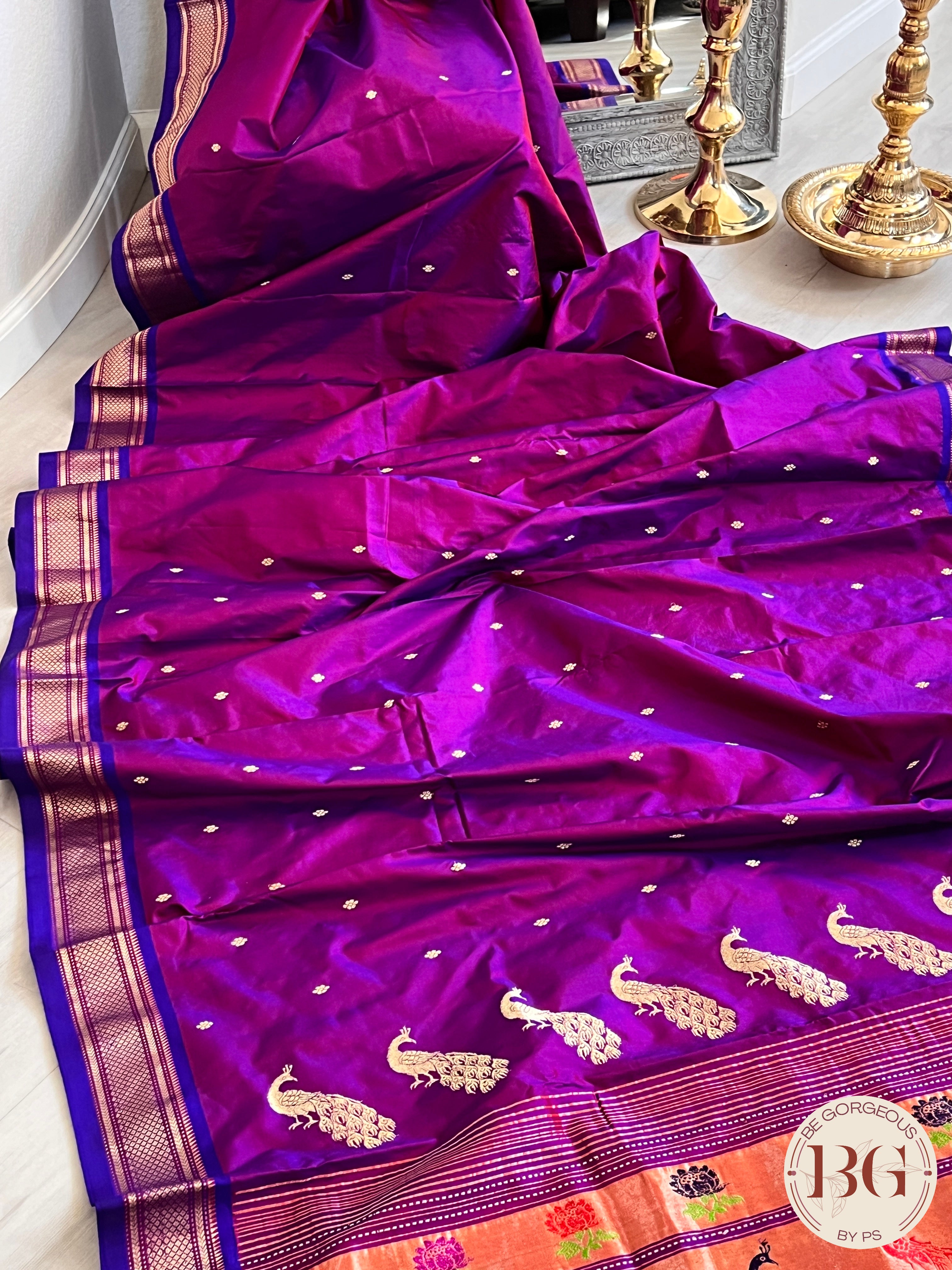 Paithani Shoulder Peacock Handloom - Purple saree