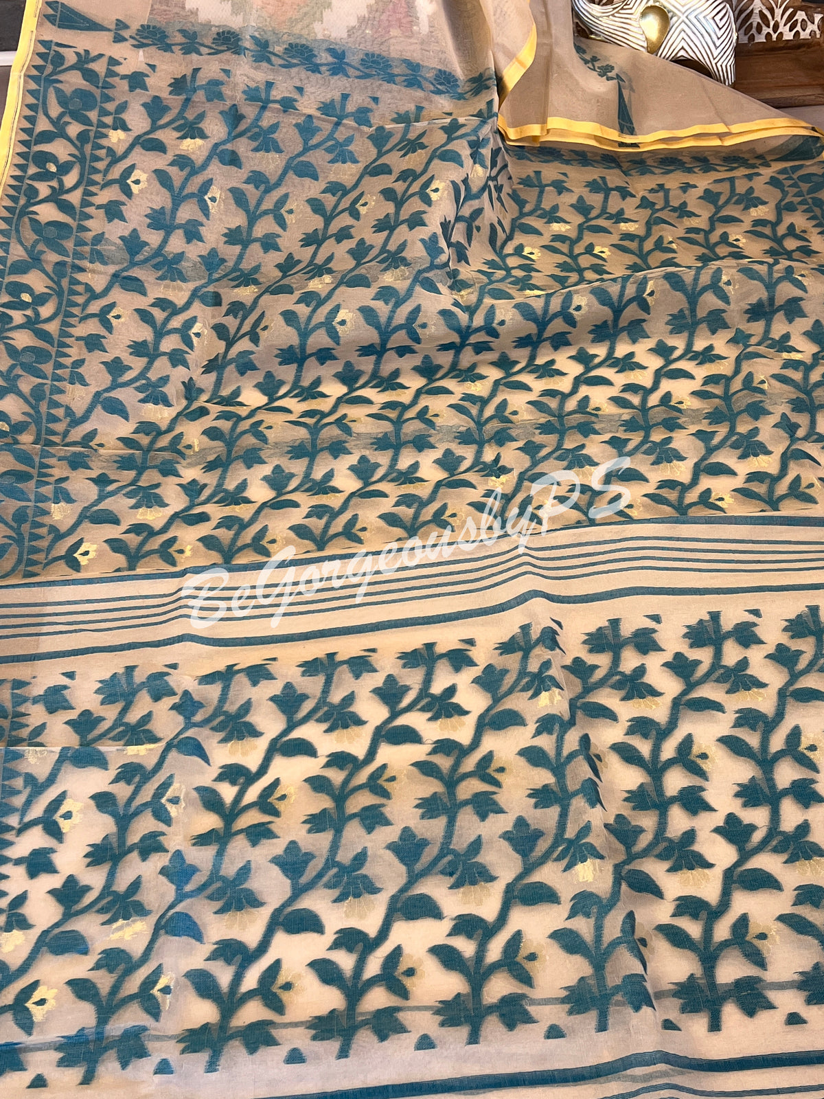 JAMDANI DHAKAI WHITE SAREE