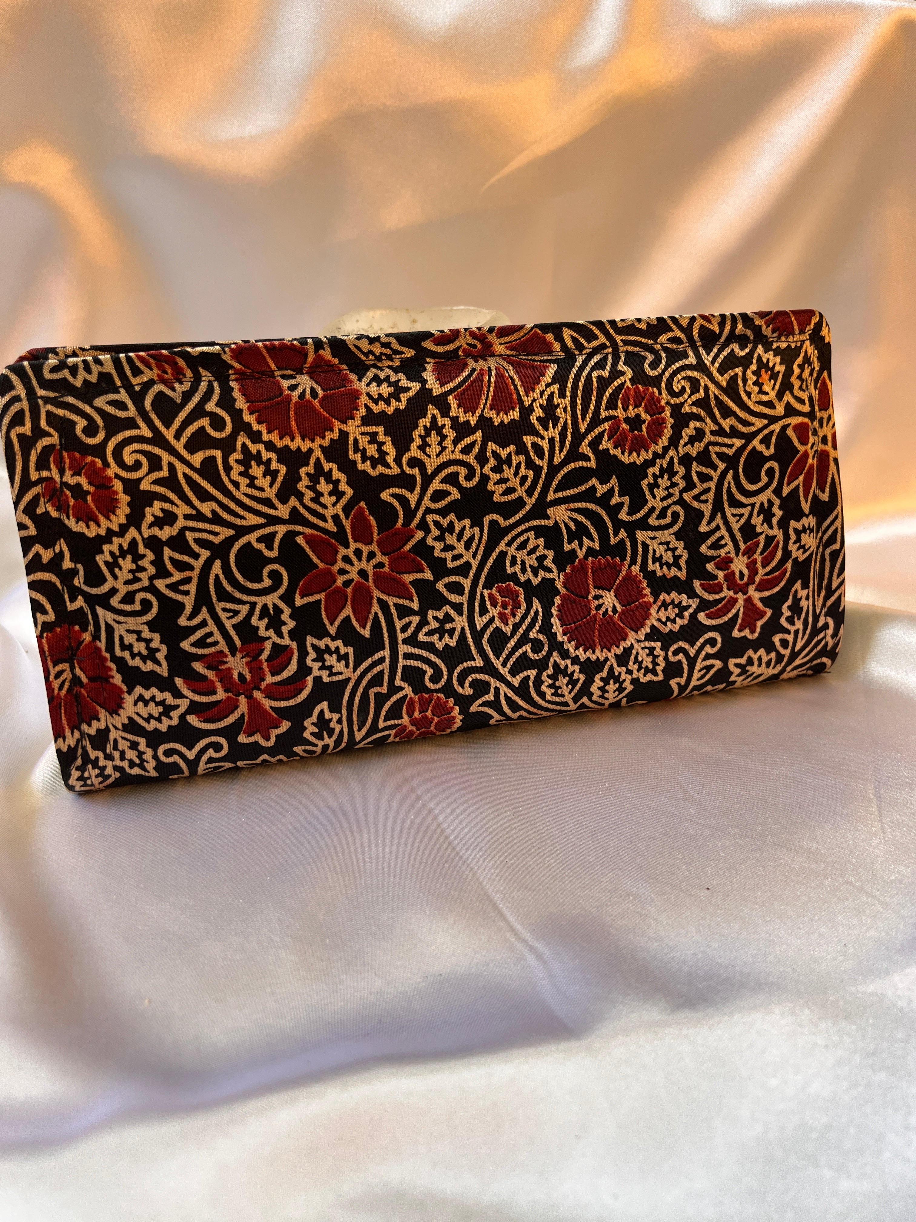 AJRAK PRINTED FABRIC CLUTCH - 7