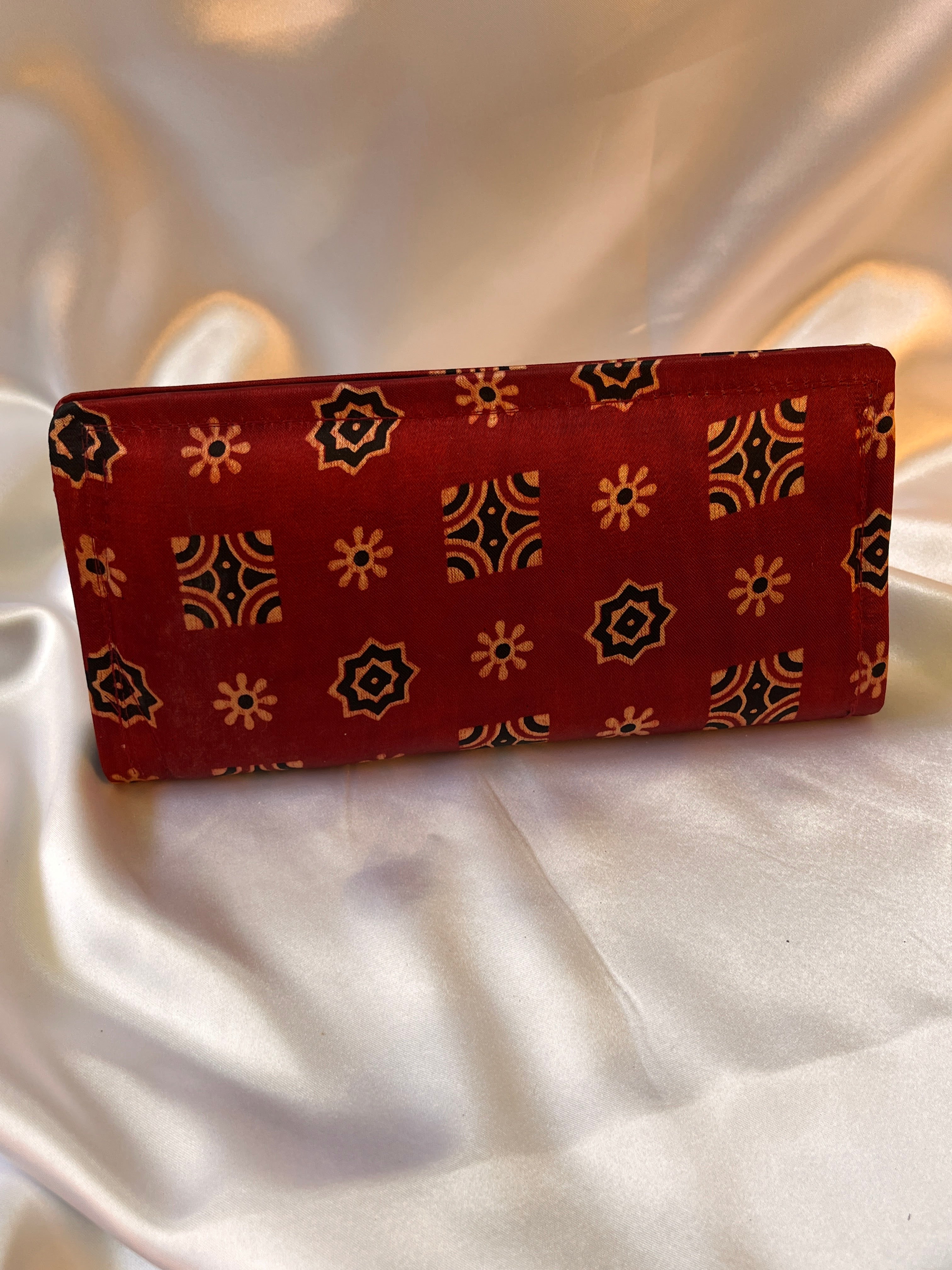 AJRAK PRINTED FABRIC CLUTCH - 8