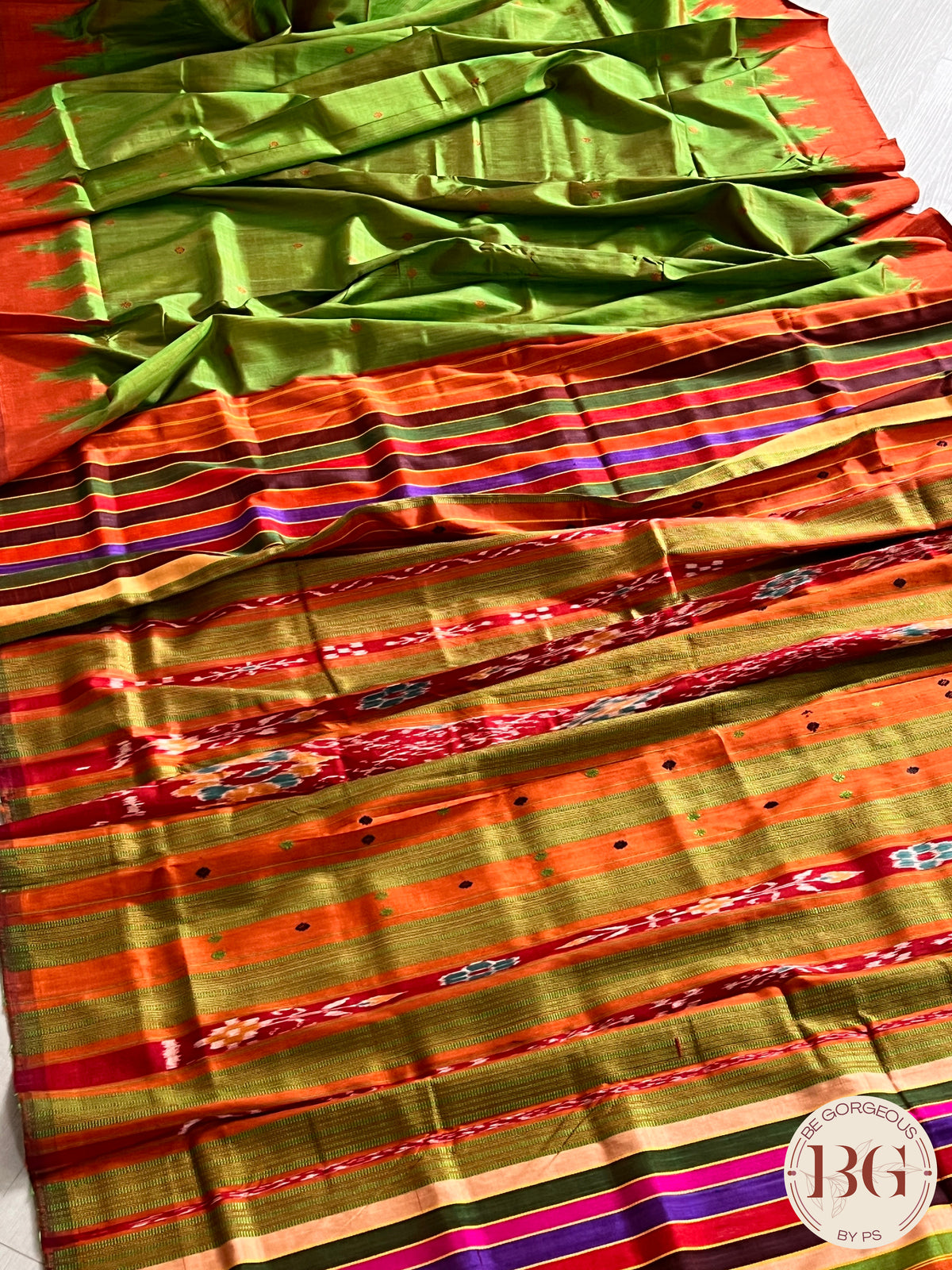 Berhampuri double pallu silk saree multicolor aanchal saree color - green