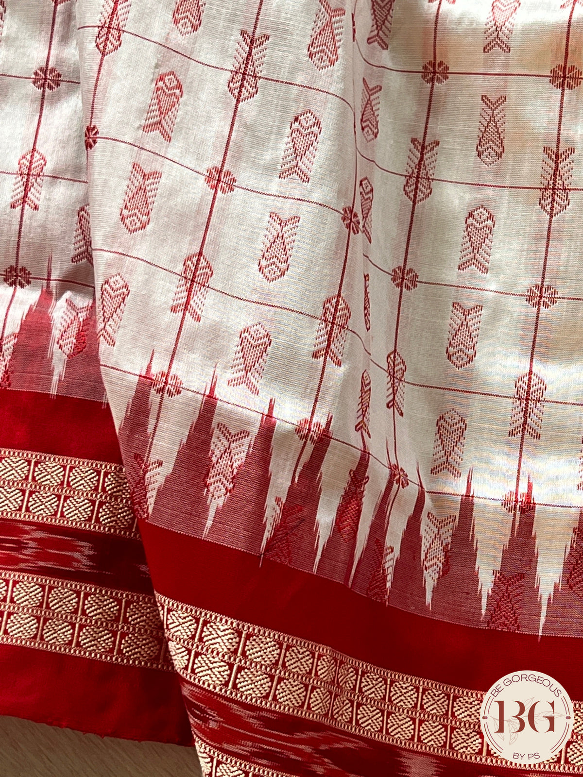 Hazar butta pure sambalpuri silk saree color - white