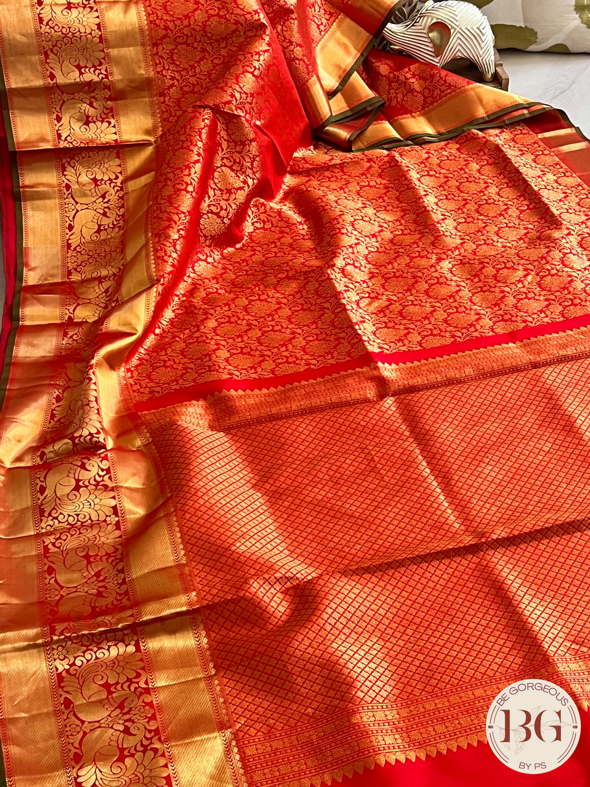 KANJEEVARAM FULL ZARI DESIGN RED COLOR RED SA-KAN-FUL-RE403