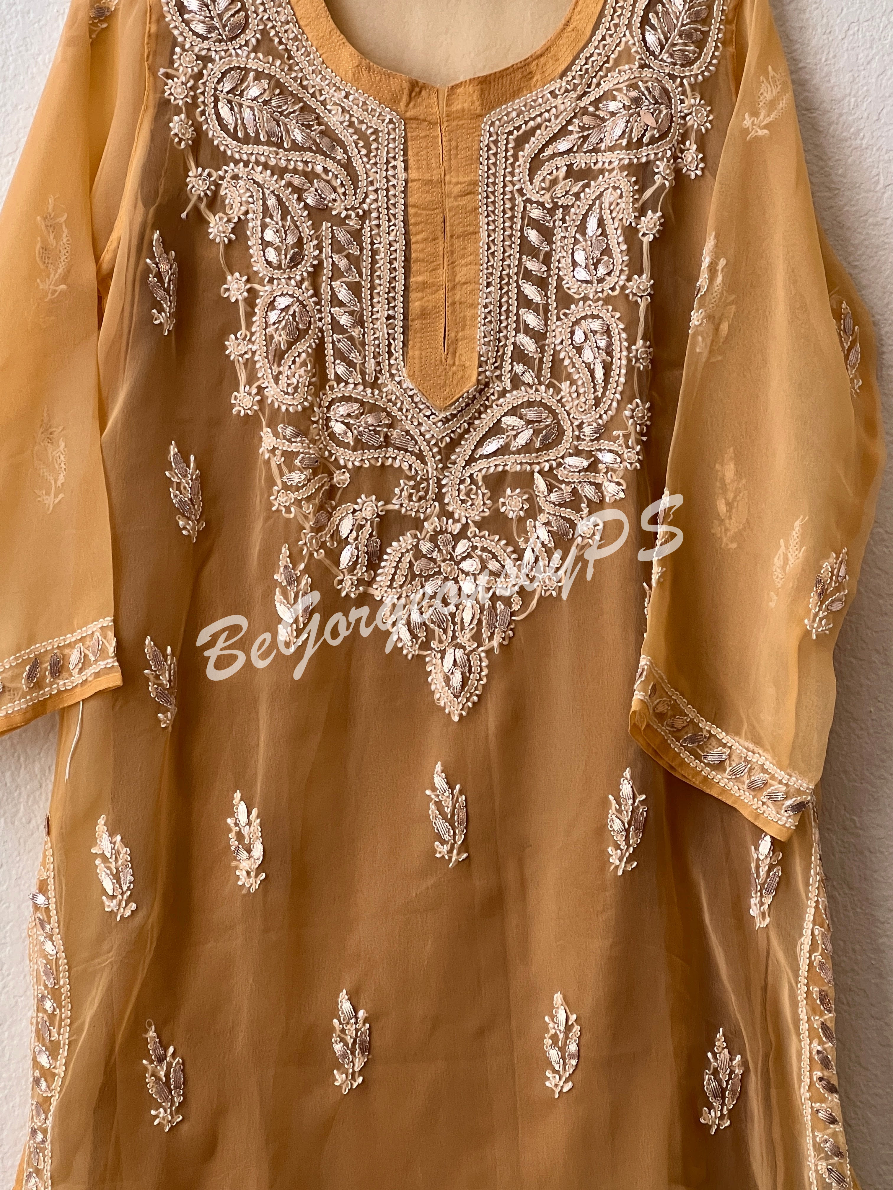 Chikankari gota patti kurti