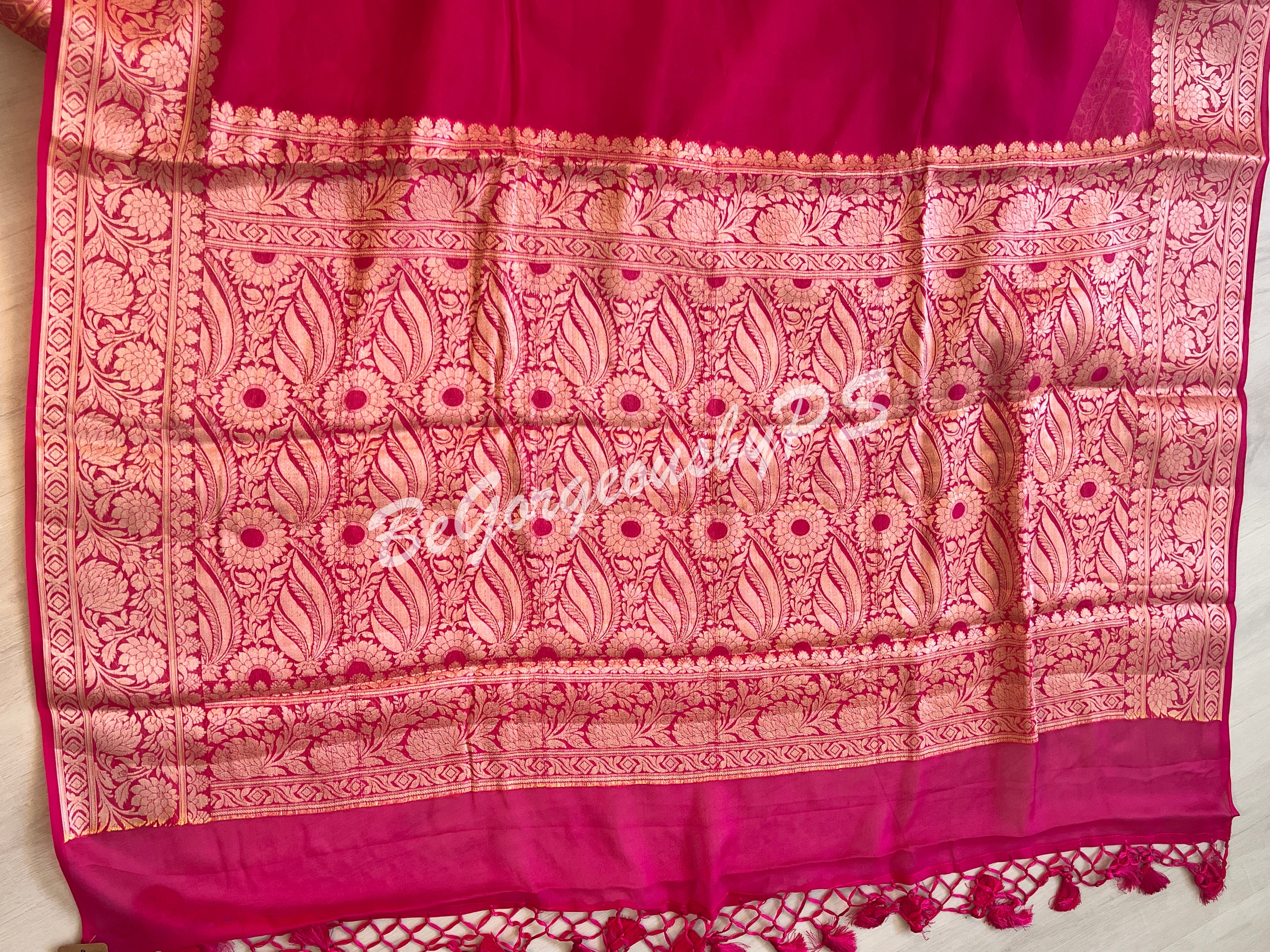 Banarasi Georgette silk plain body weaving pallu & stitched blouse pink