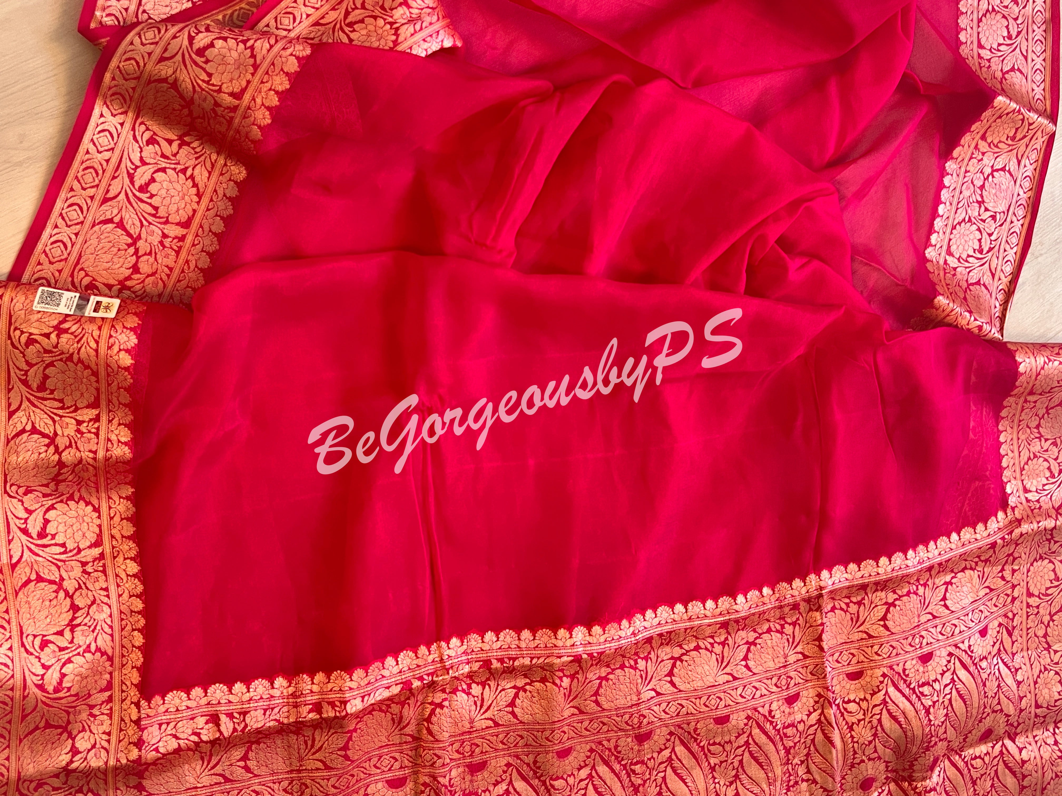 Banarasi Georgette silk plain body weaving pallu & stitched blouse pink