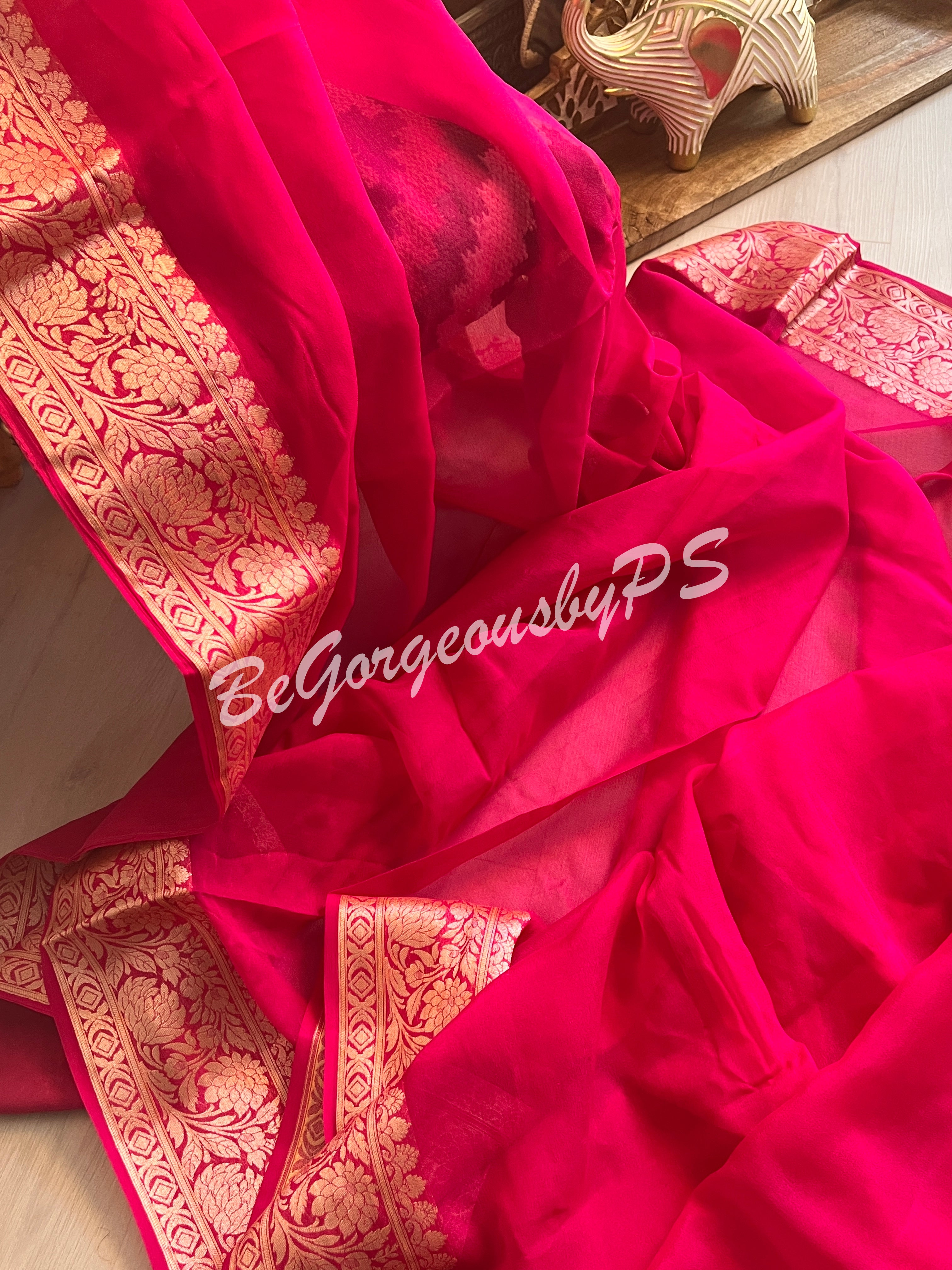 Banarasi Georgette silk plain body weaving pallu & stitched blouse pink