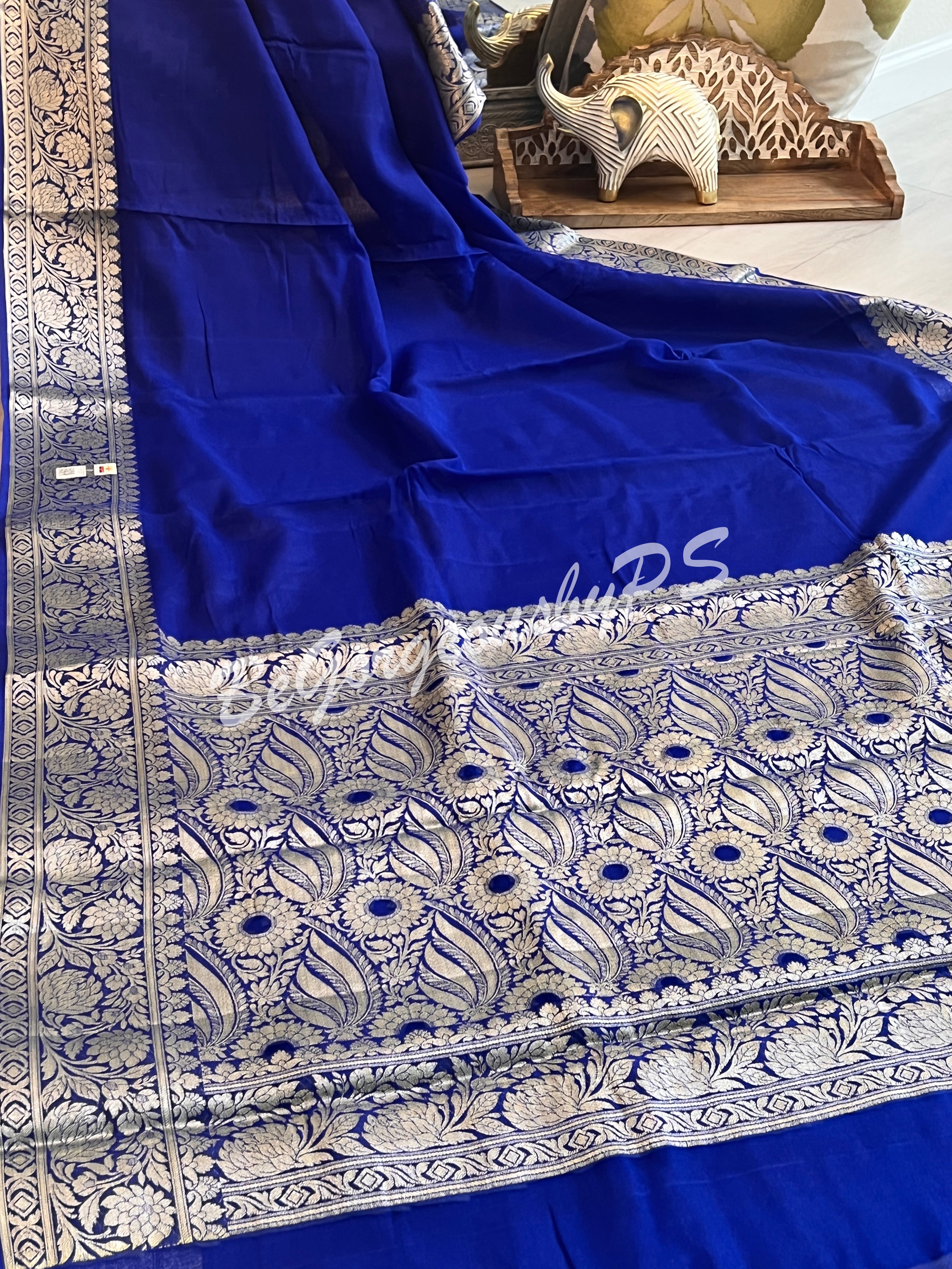 Banarasi Georgette silk plain body weaving pallu & stitched blouse Blue