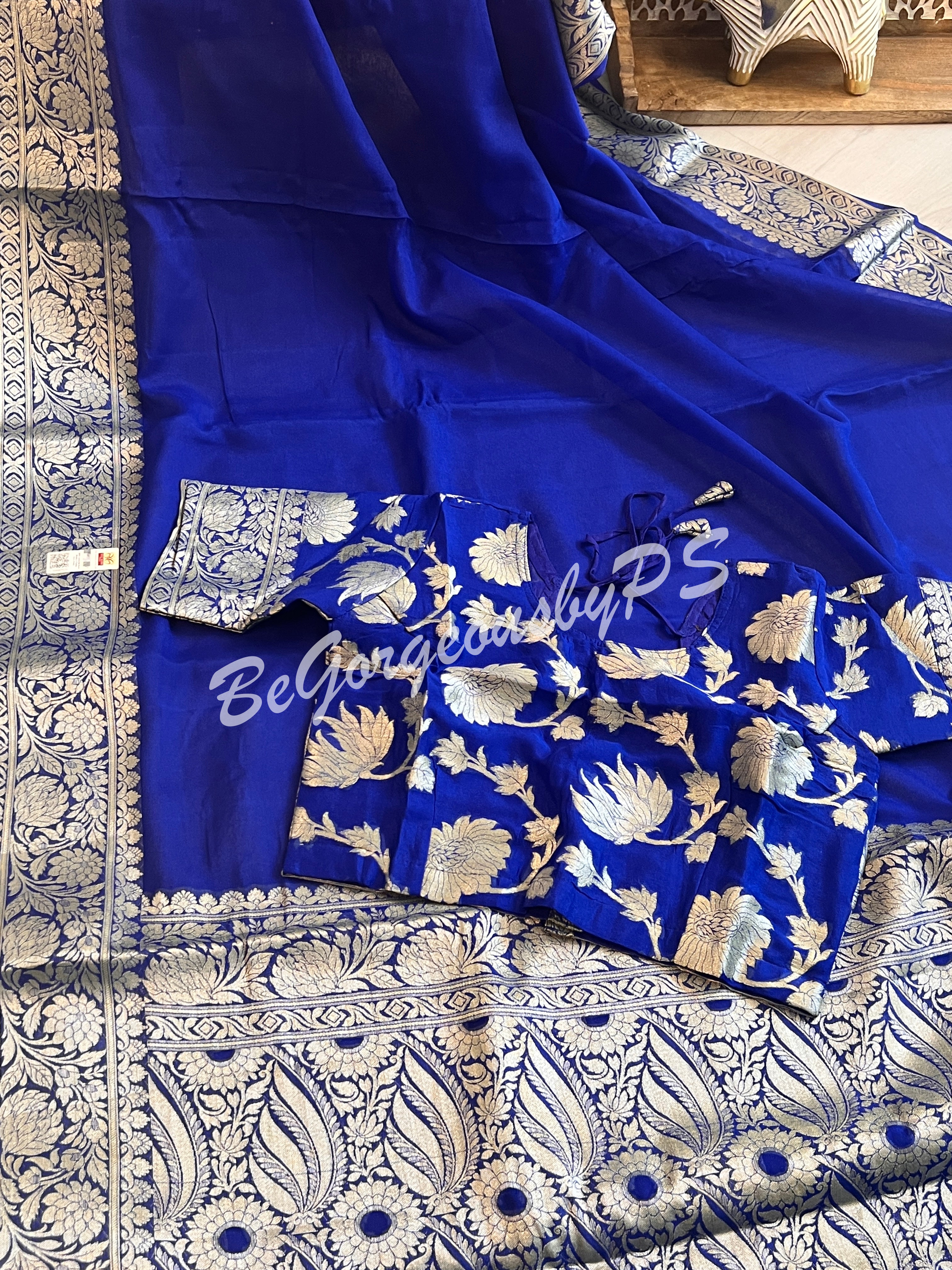 Banarasi Georgette silk plain body weaving pallu & stitched blouse Blue